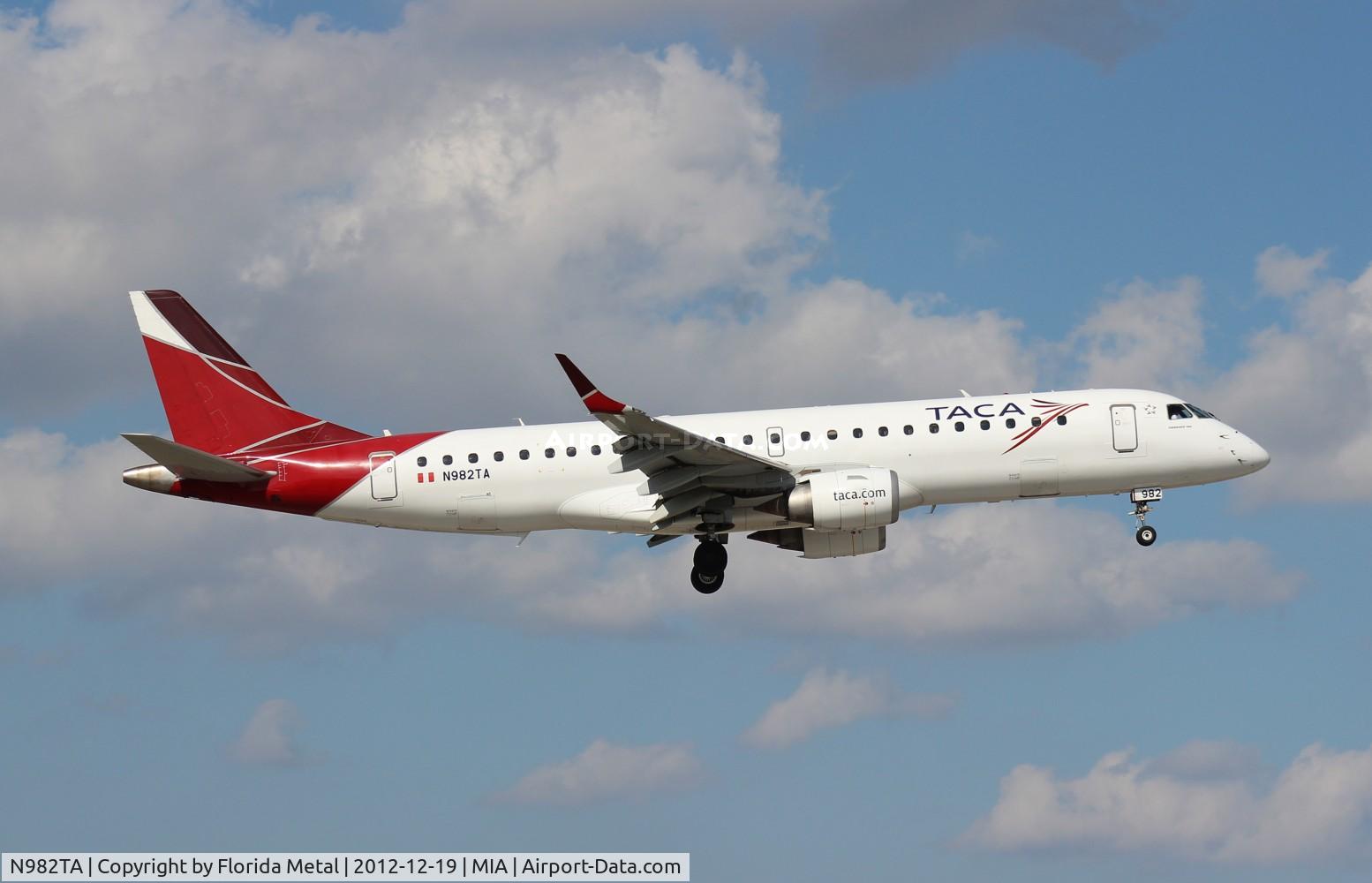 N982TA, Embraer ERJ-190-100 IGW 190AR C/N 19000259, Taca E190
