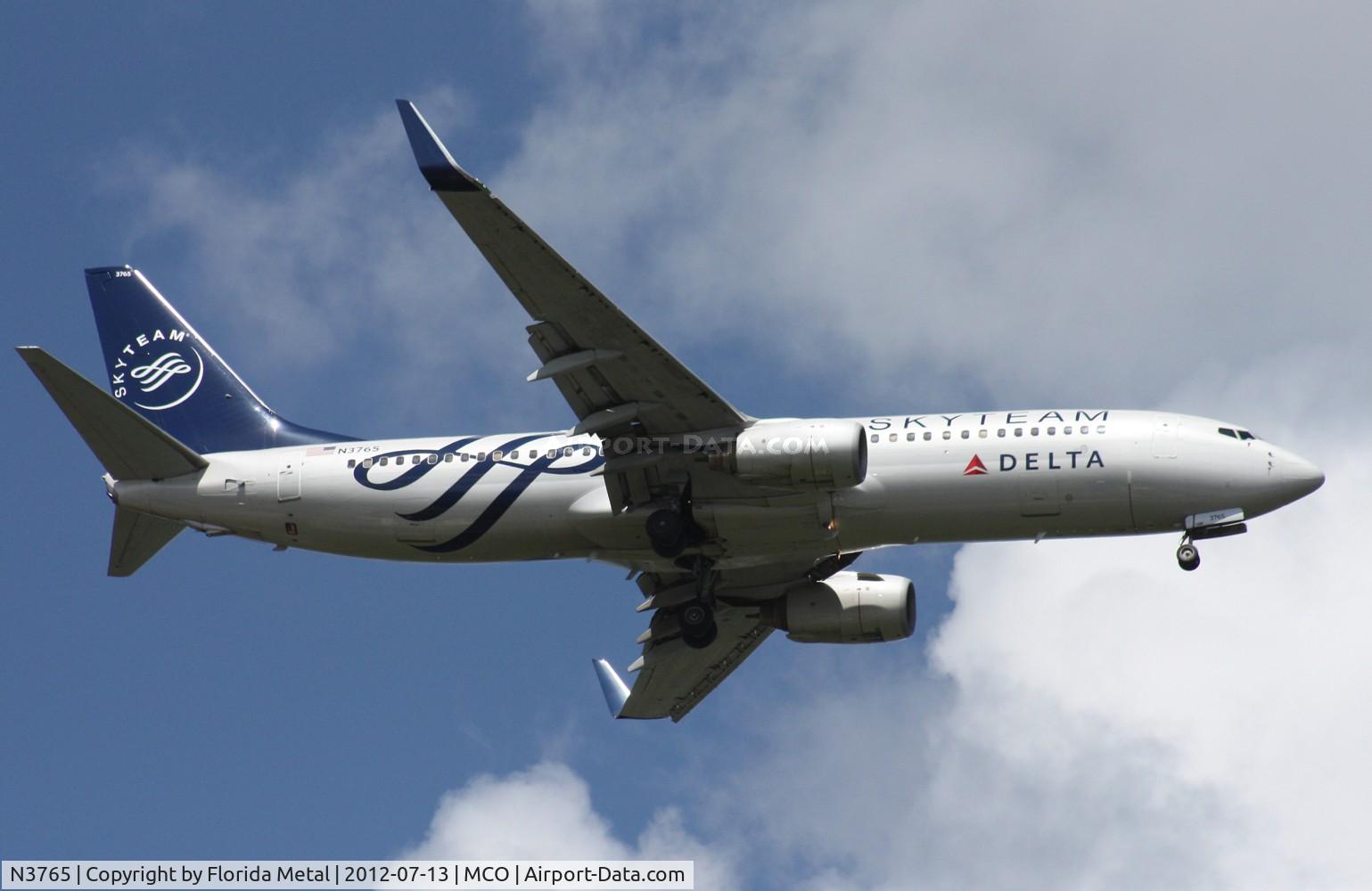 N3765, 2001 Boeing 737-832 C/N 30819, Delta Skyteam 737-800