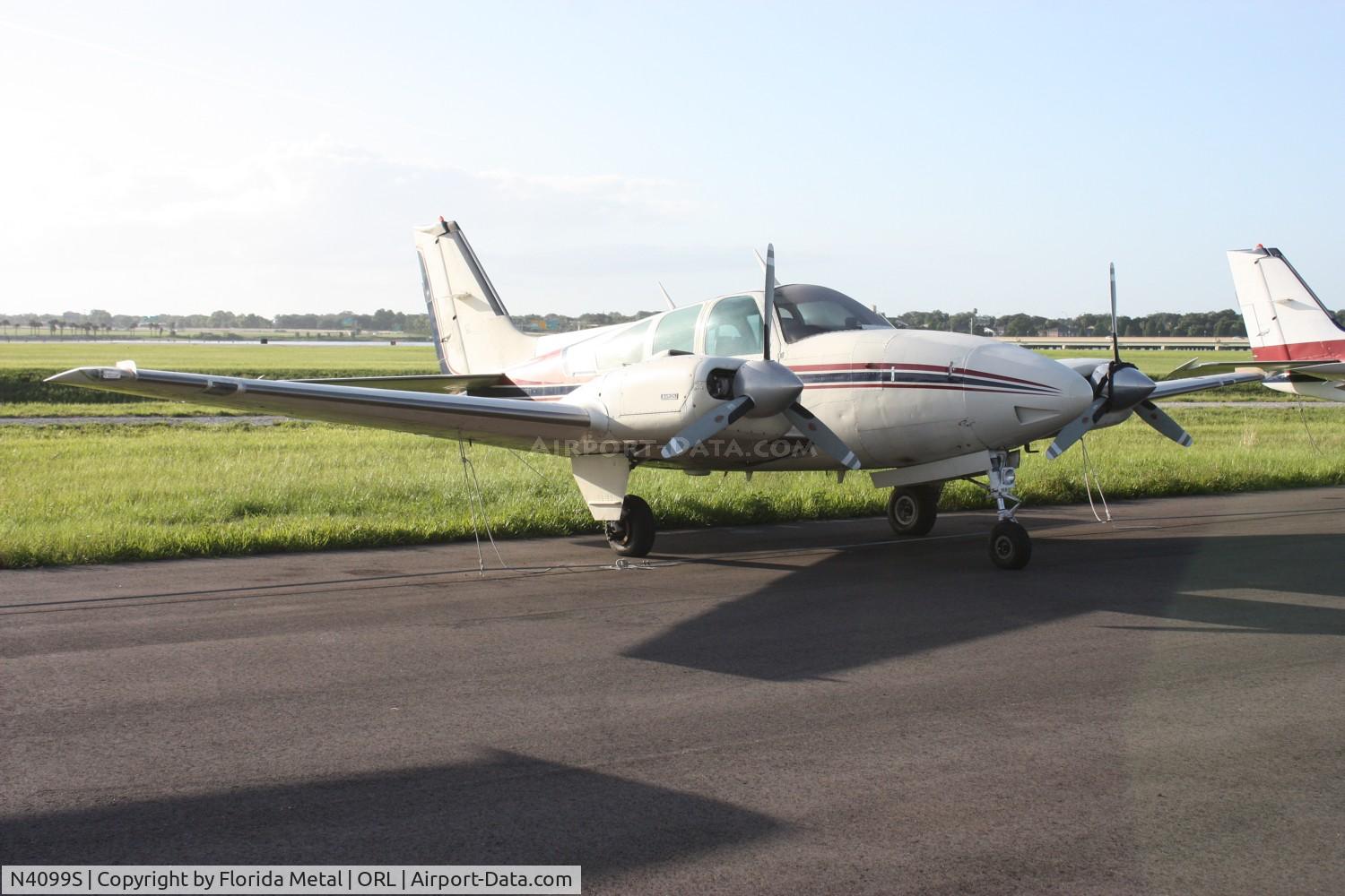 N4099S, 1975 Beech E-55 Baron C/N TE-1037, Beech 55 Baron