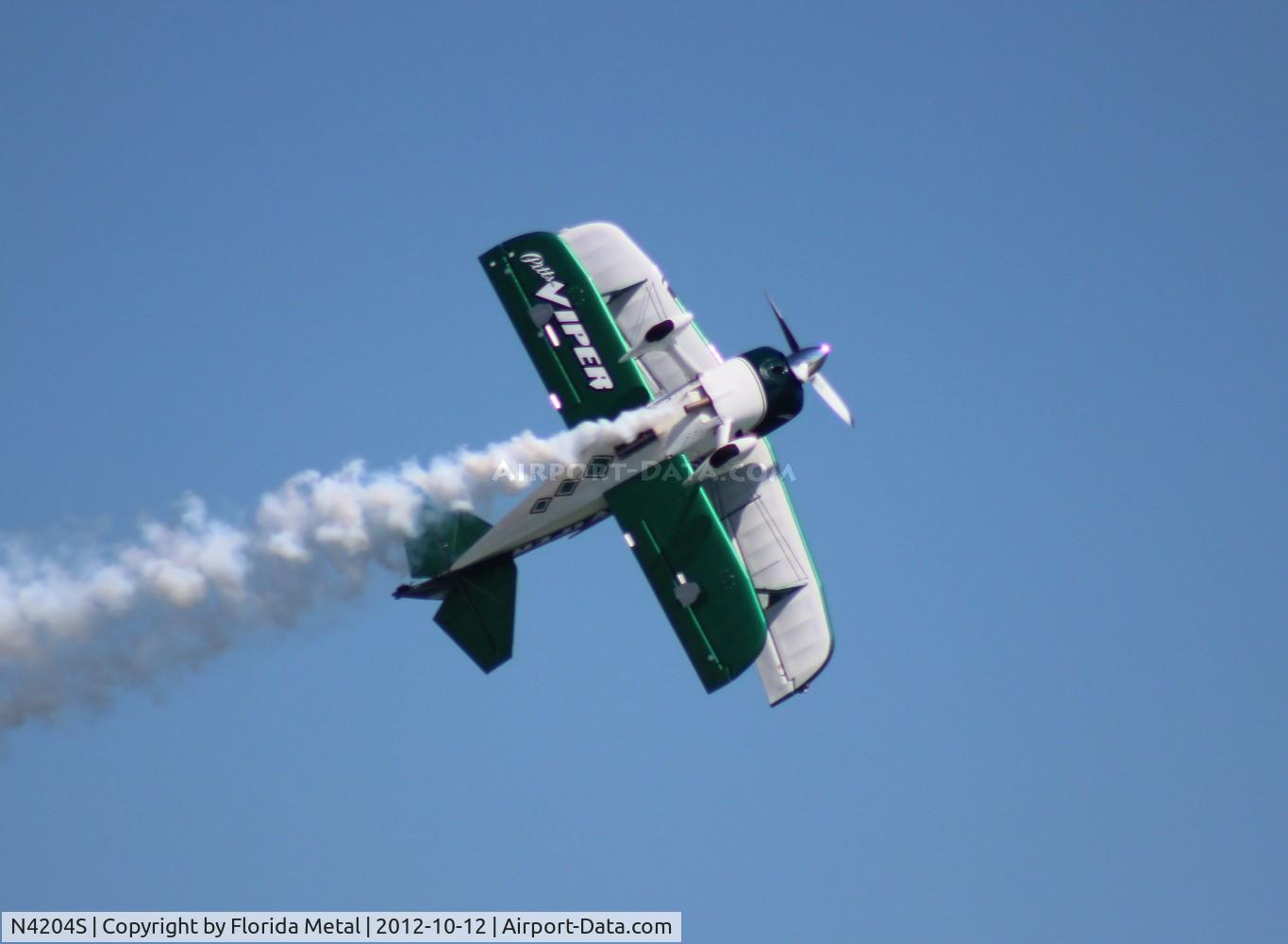 N4204S, 1981 Pitts S-1S Special C/N 025, Oakley Pitts S-2S over Daytona Beach