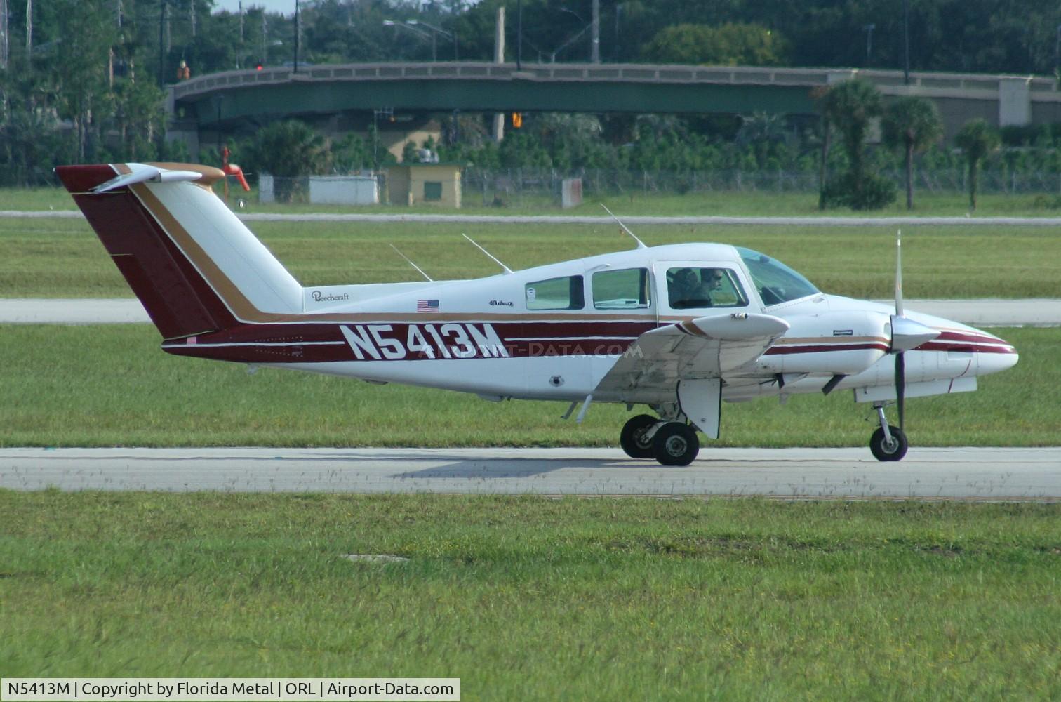 N5413M, 1978 Beech 76 Duchess C/N ME-33, Beech 76