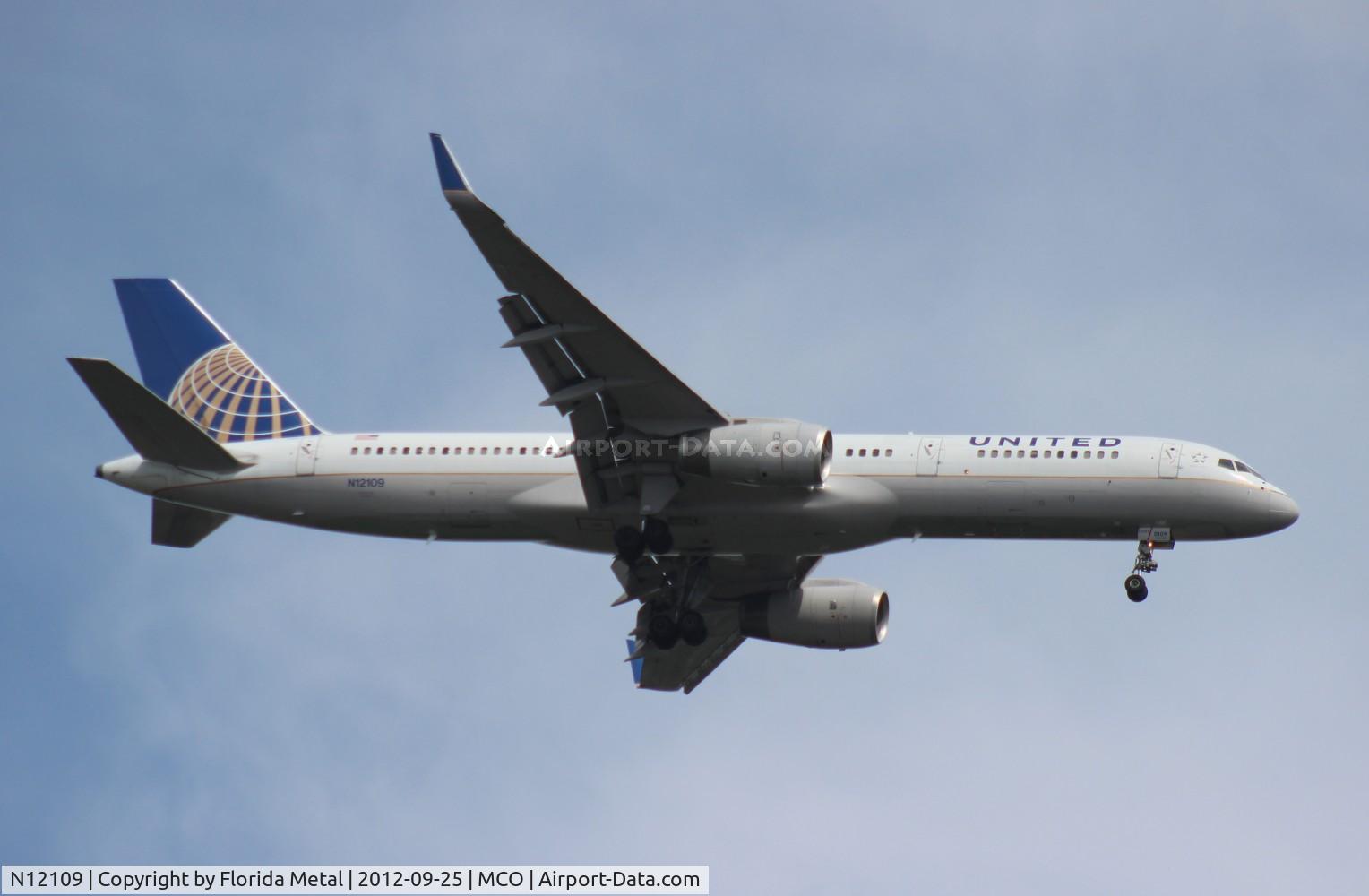 N12109, 1994 Boeing 757-224 C/N 27299, United 757