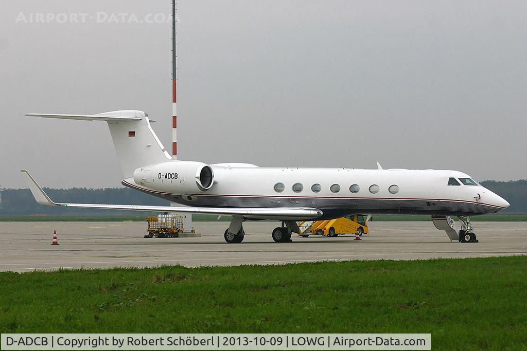 D-ADCB, 2007 Gulfstream Aerospace GV-SP (G550) C/N 5142, D-ADCB