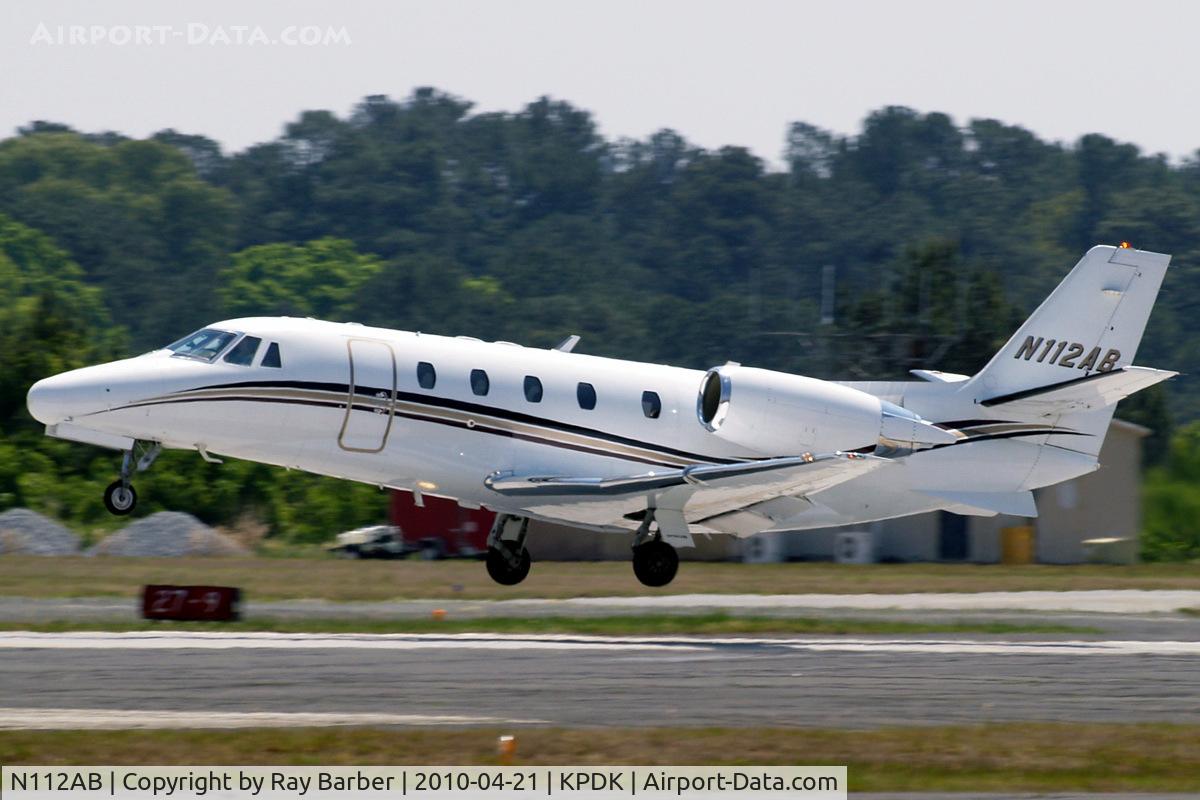 N112AB, 2004 Cessna 560XL C/N 560-5361, Cessna Citation Excel [560-5361] Atlanta-Dekalb Peachtree~N 21/04/2010.