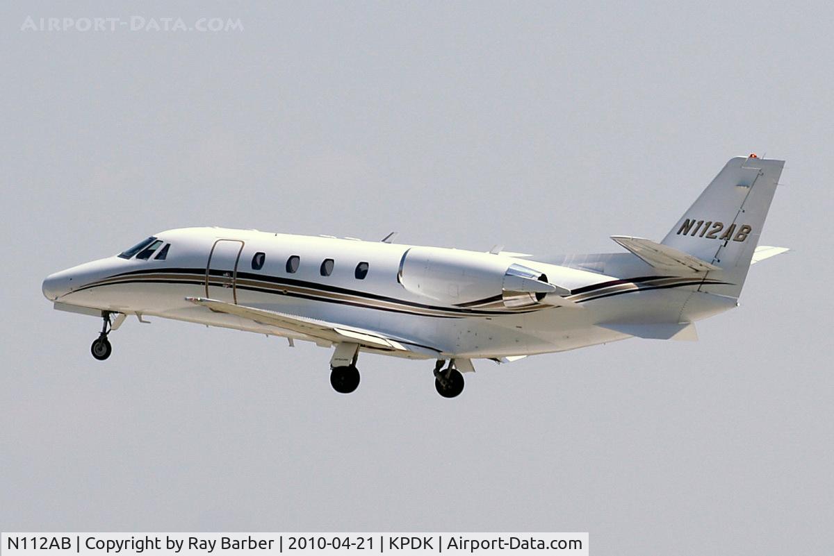 N112AB, 2004 Cessna 560XL C/N 560-5361, Cessna Citation Excel [560-5361] Atlanta-Dekalb Peachtree~N 21/04/2010.