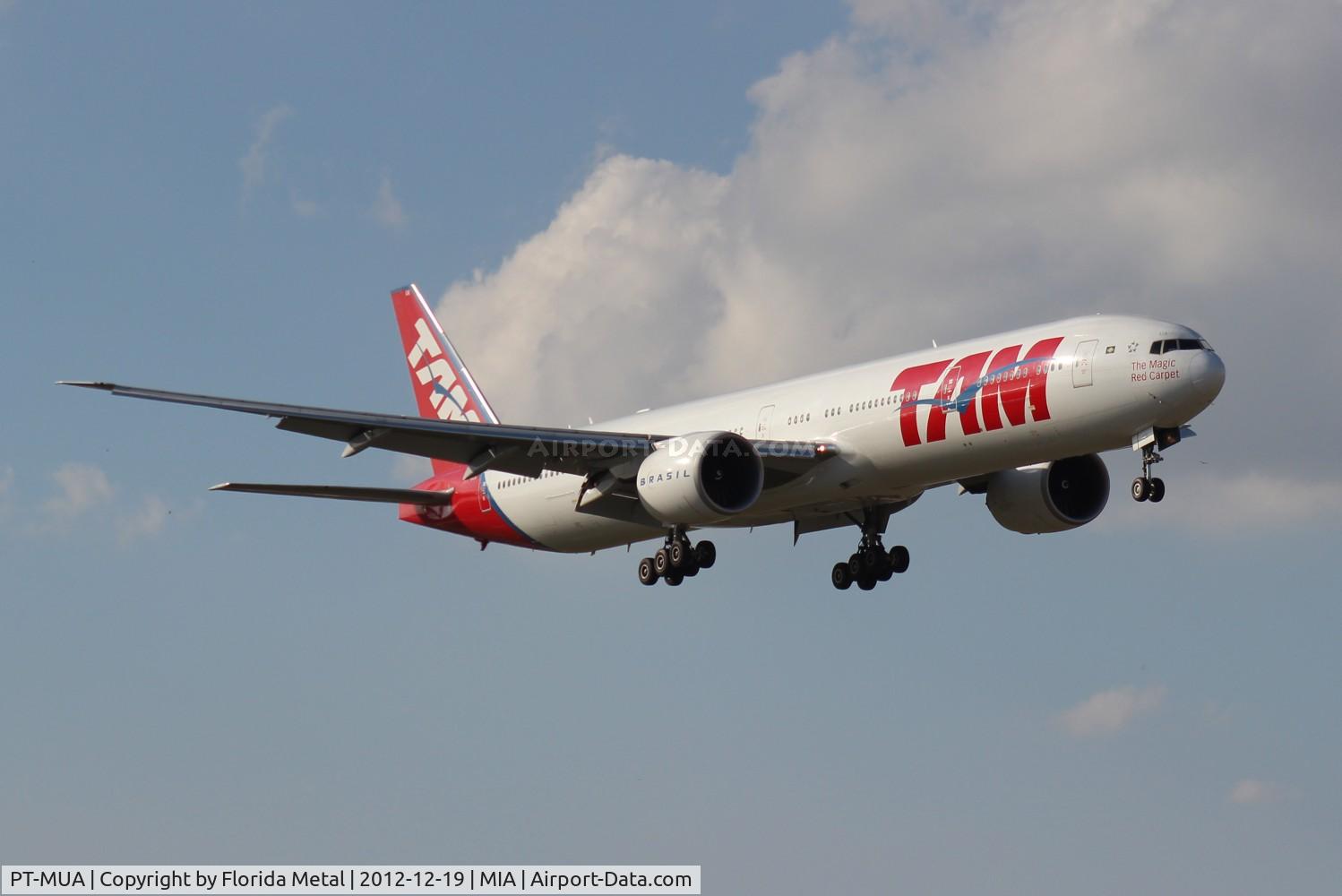 PT-MUA, 2008 Boeing 777-32W/ER C/N 37664, TAM 777-300