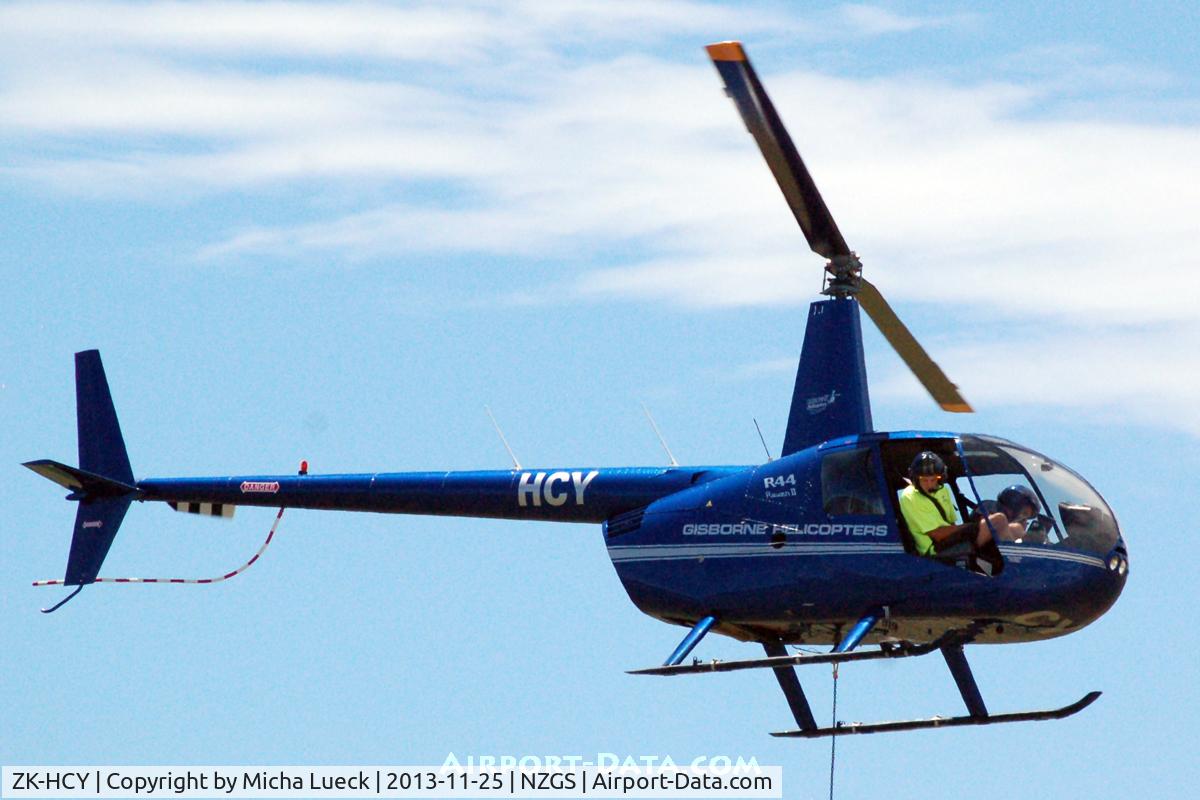 ZK-HCY, Robinson R44 II C/N 10758, At Gisborne