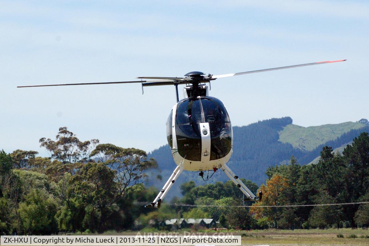 ZK-HXU, Hughes 369E C/N 0327E, At Gisborne