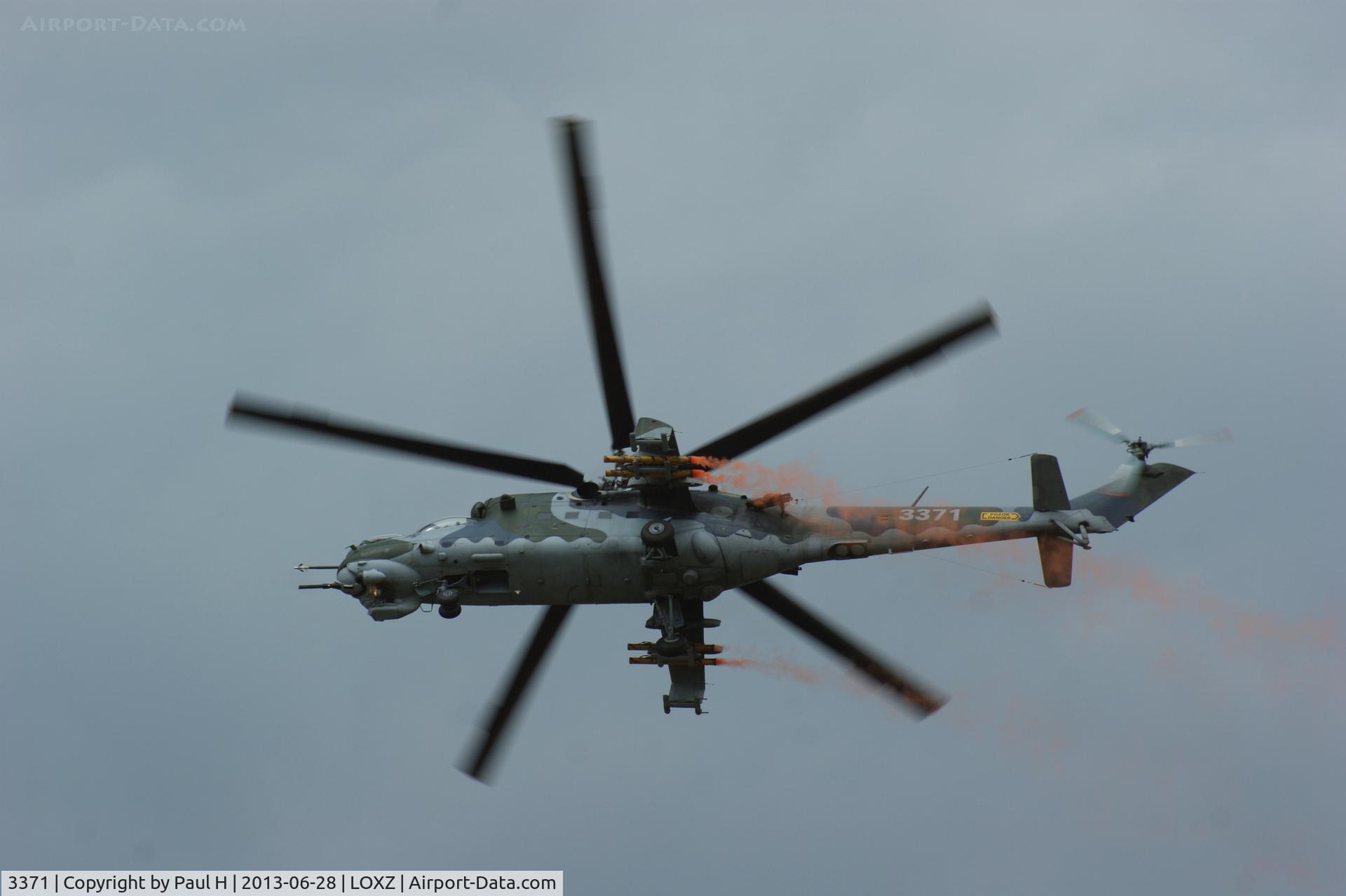 3371, 2006 Mil Mi-35 Hind E C/N 203371, Mi-35 at Airpower13