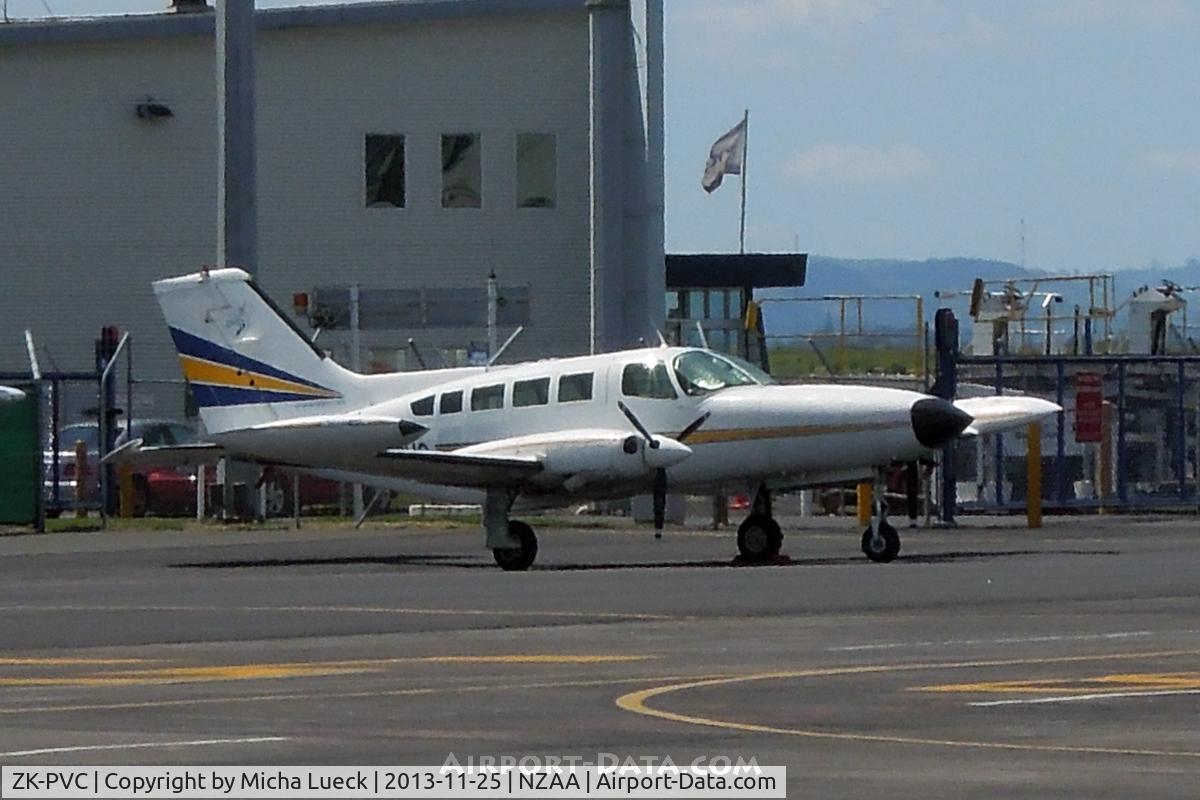 ZK-PVC, 1974 Cessna 402B Businessliner C/N 402B-0559, At Auckland