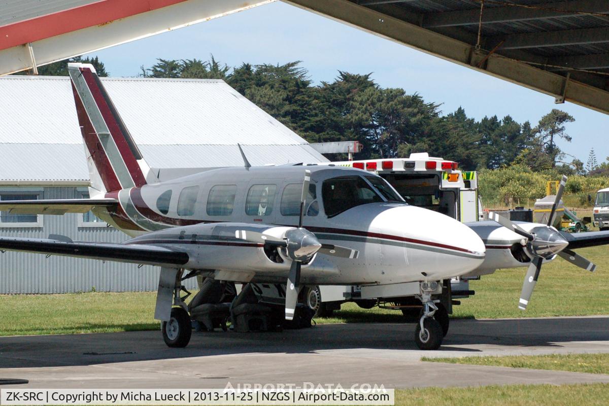 ZK-SRC, 1977 Piper PA-31-325 Navajo C/R C/N 31-7712075, At Gisborne
