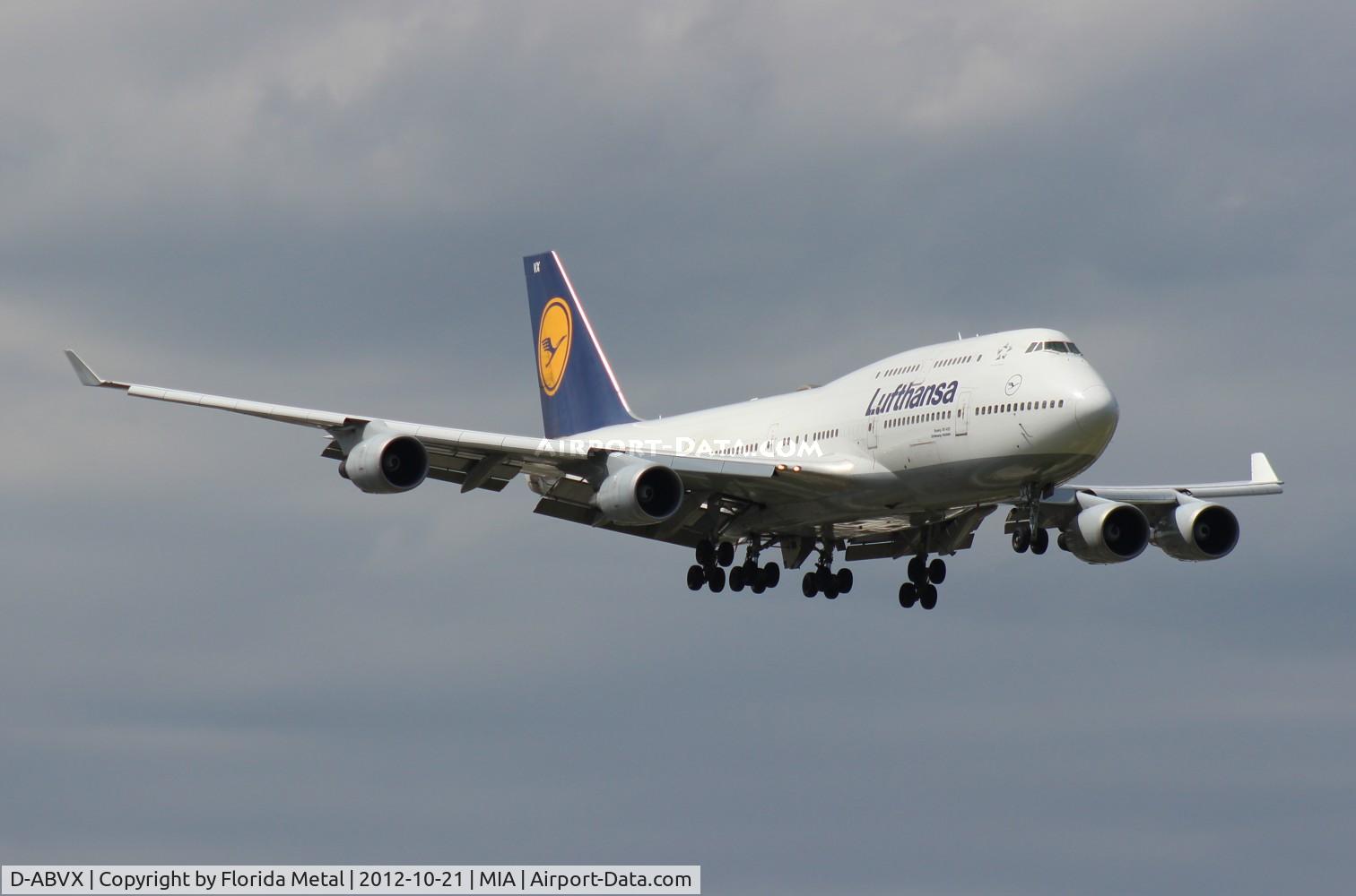 D-ABVX, 1999 Boeing 747-430 C/N 29868, Lufthansa 747-400