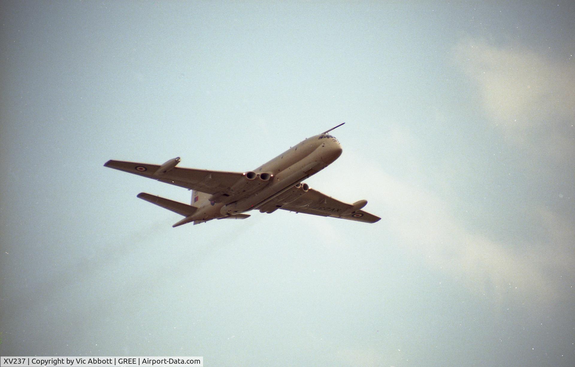 XV237, Hawker Siddeley Nimrod MR.2 C/N 8012, Greenham Common Airshow 85