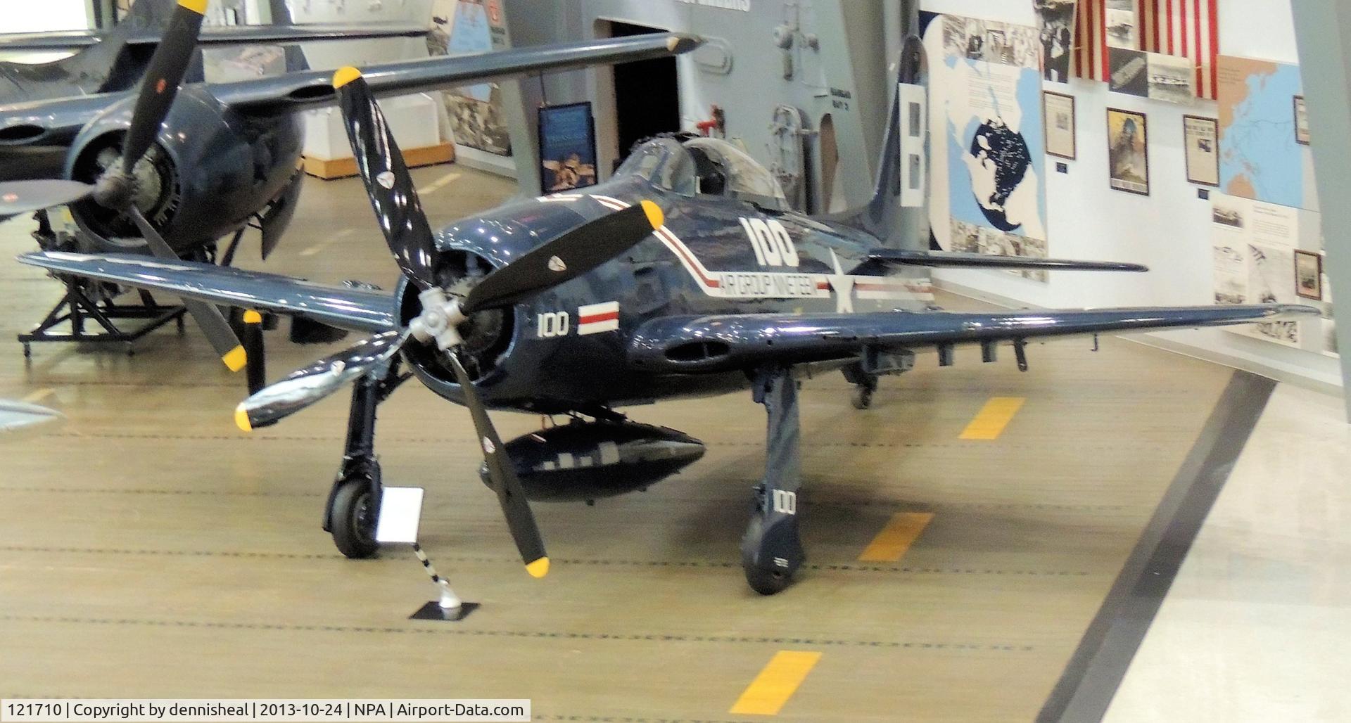 121710, Grumman F8F-2P Bearcat C/N D.1085, GRUMMAN F8F-29 BEARCAT