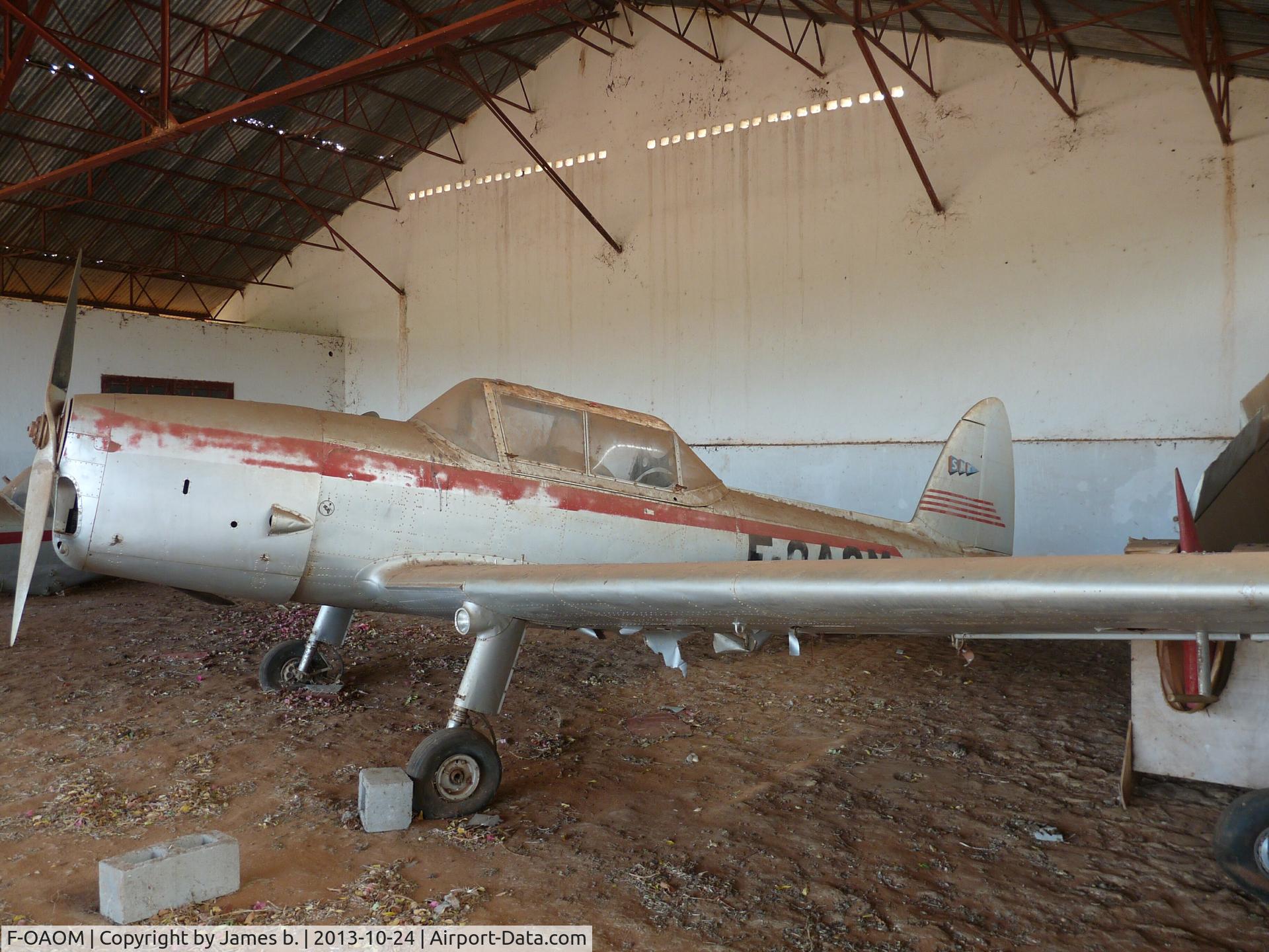 F-OAOM, De Havilland DHC-1 Chipmunk T.10 C/N C1/0425, Located at Berenty Private Reserve, Madagascar.  October 24, 2013