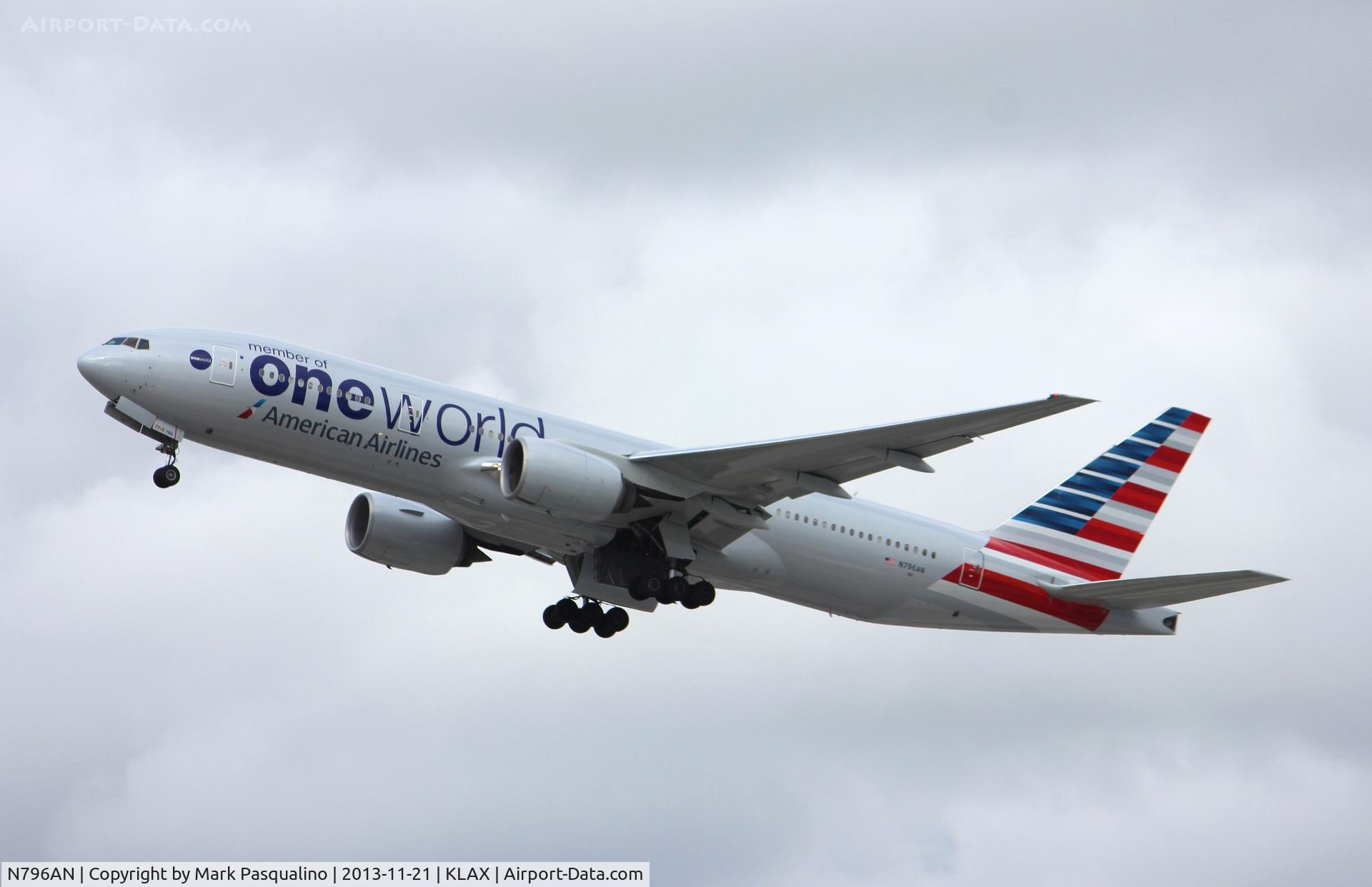 N796AN, 2000 Boeing 777-223 C/N 30796, Boeing 777-200