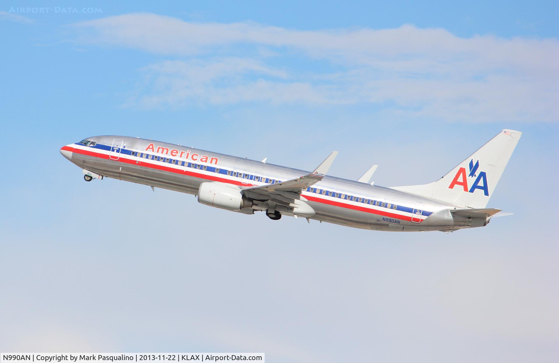N990AN, 2009 Boeing 737-823 C/N 29563, Boeing 737-800