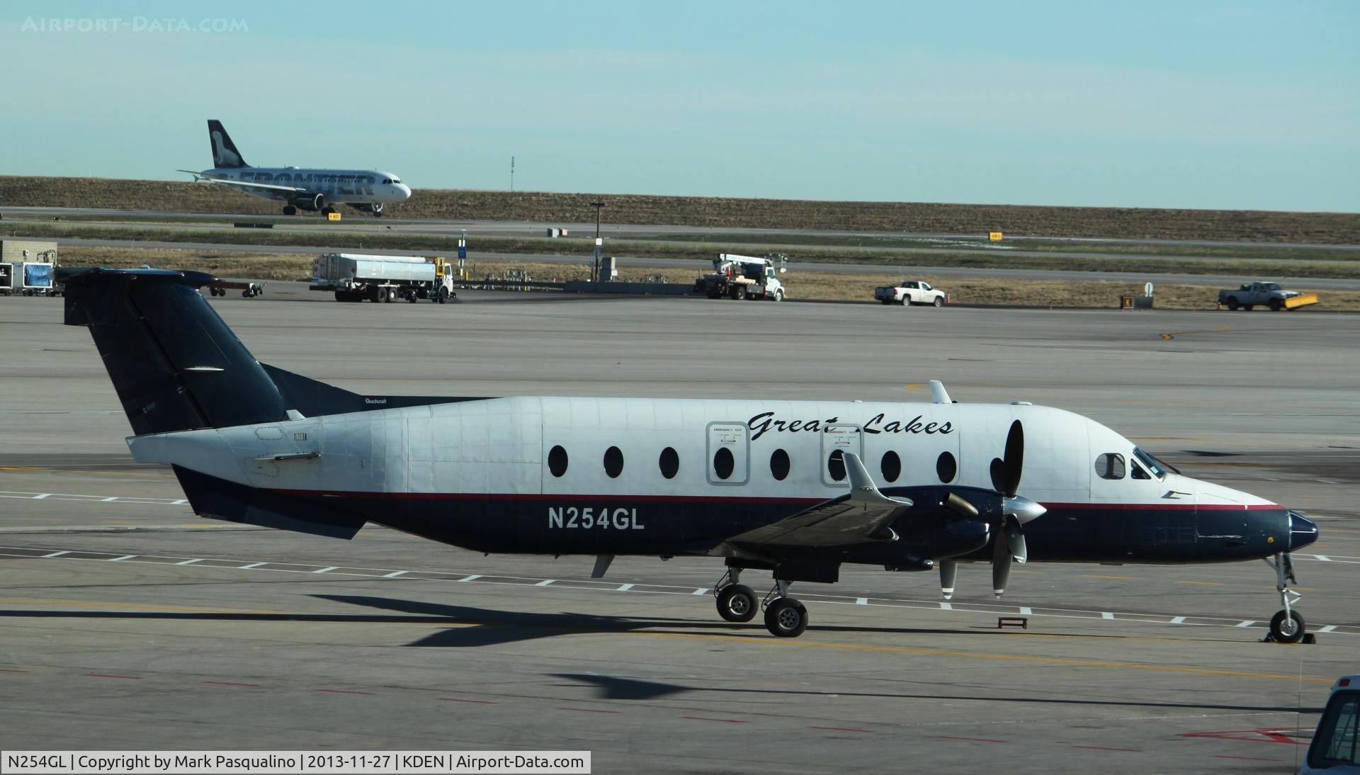 N254GL, 1996 Raytheon Aircraft Company 1900D C/N UE-254, Raytheon 1900D