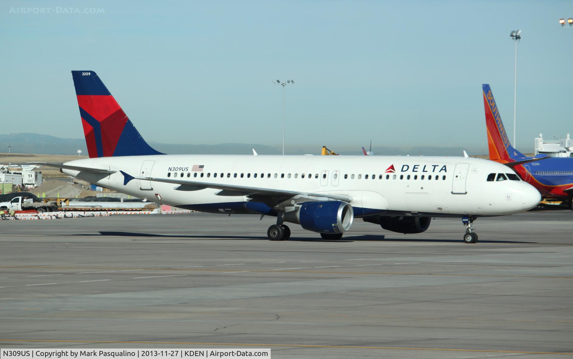N309US, 1990 Airbus A320-211 C/N 118, Airbus A320