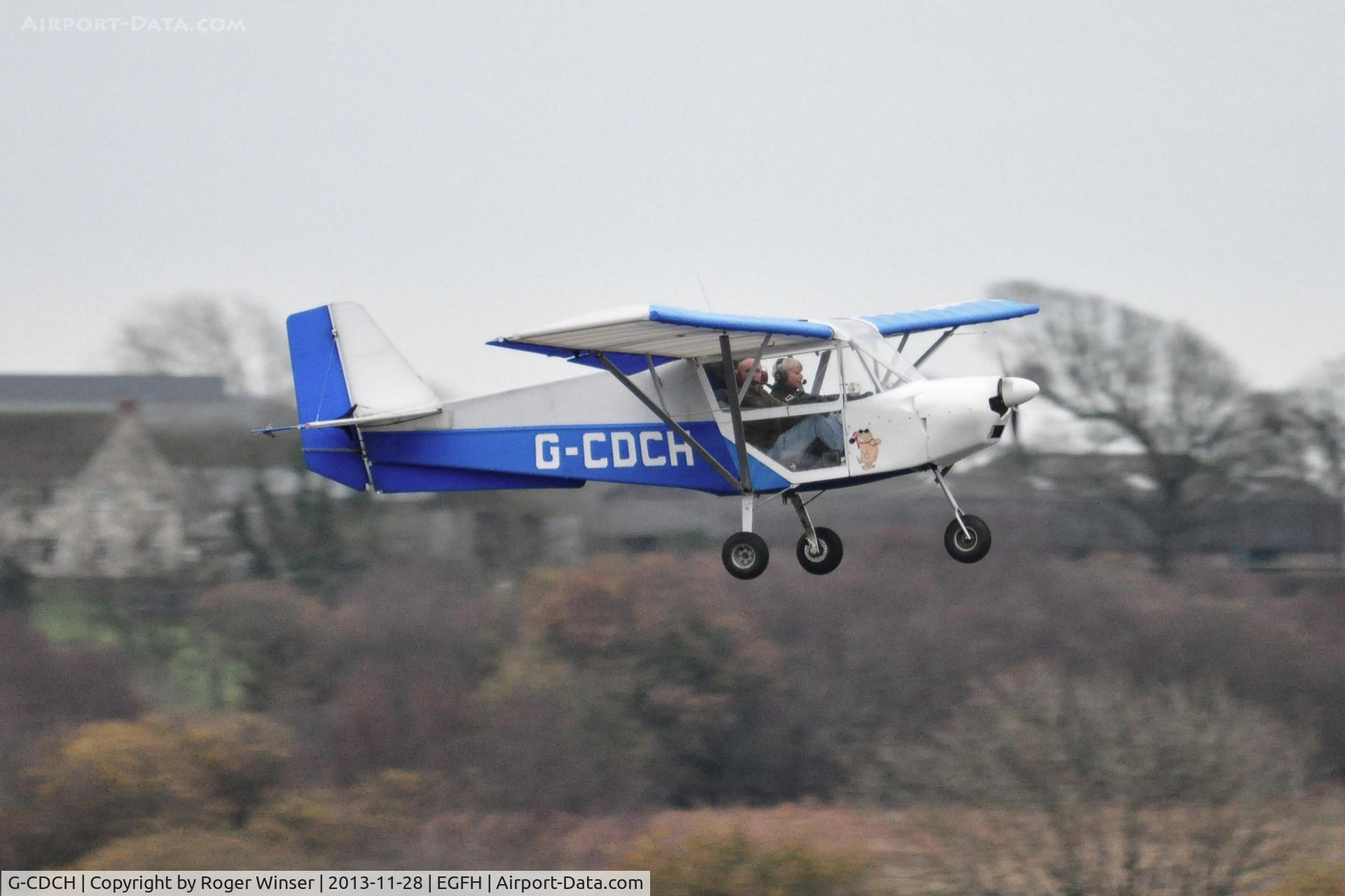 G-CDCH, 2004 Best Off Skyranger 912(2) C/N BMAA/HB/384, Skyranger departing Runway 28.
