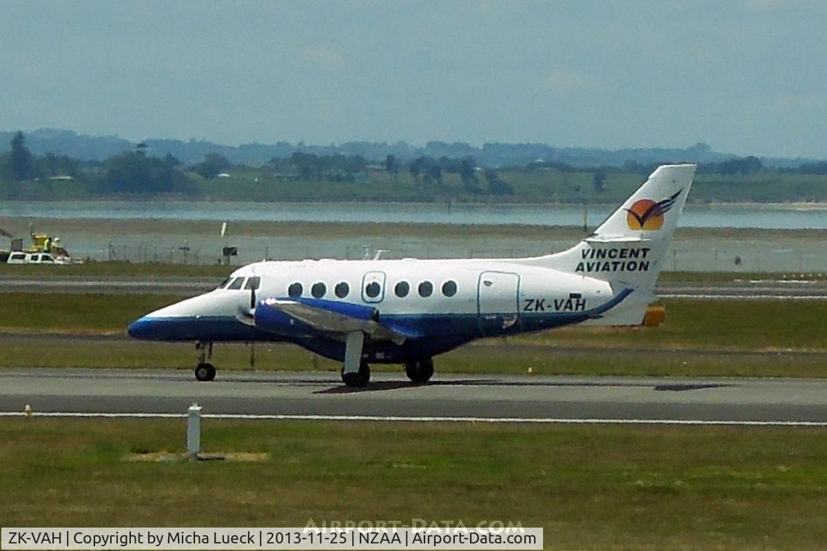 ZK-VAH, 1992 British Aerospace BAe-3201 Jetstream 32 C/N 967, At Auckland