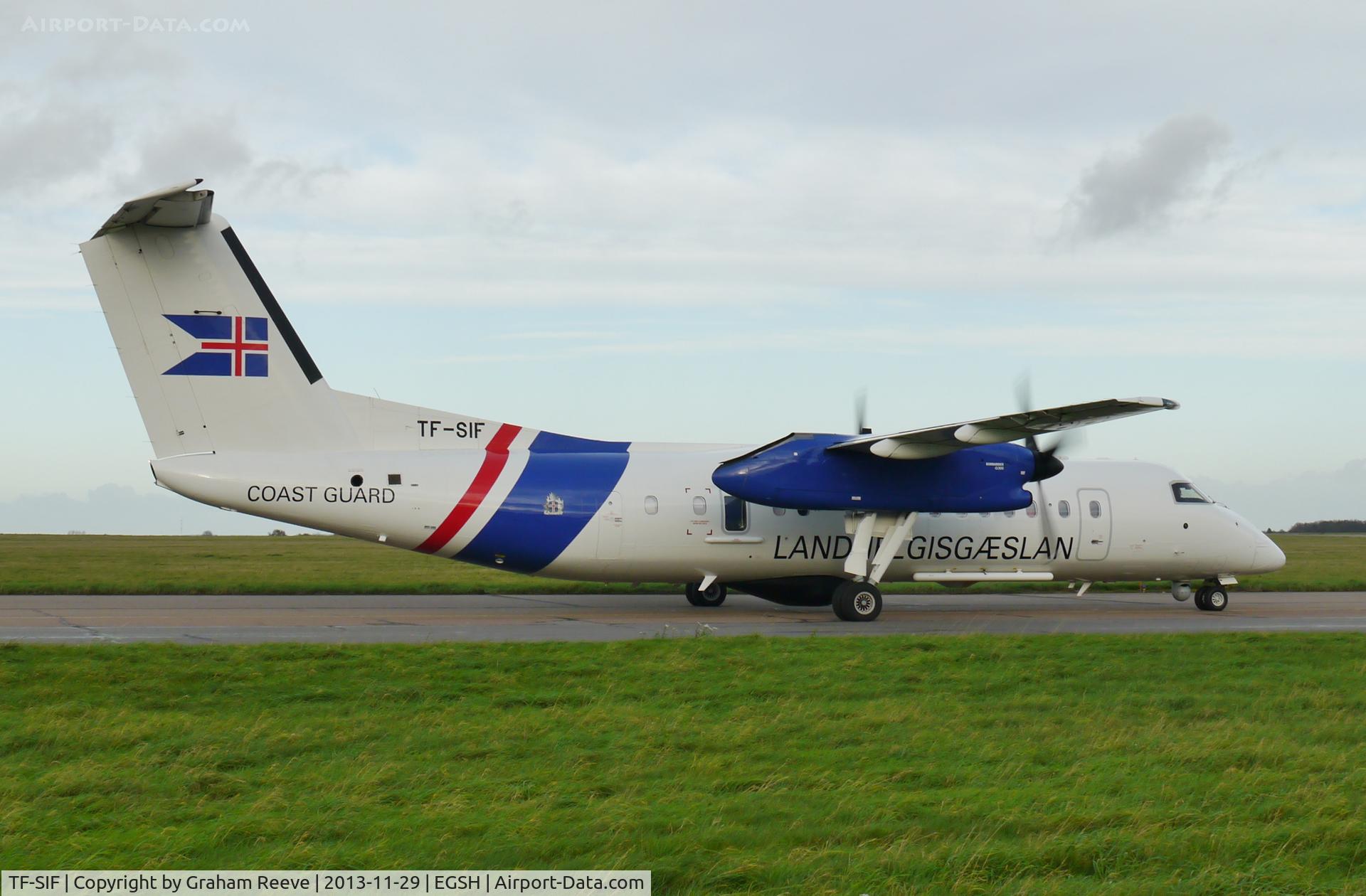 TF-SIF, 2008 De Havilland Canada DHC-8-314 Dash 8 C/N 660, Just landed.