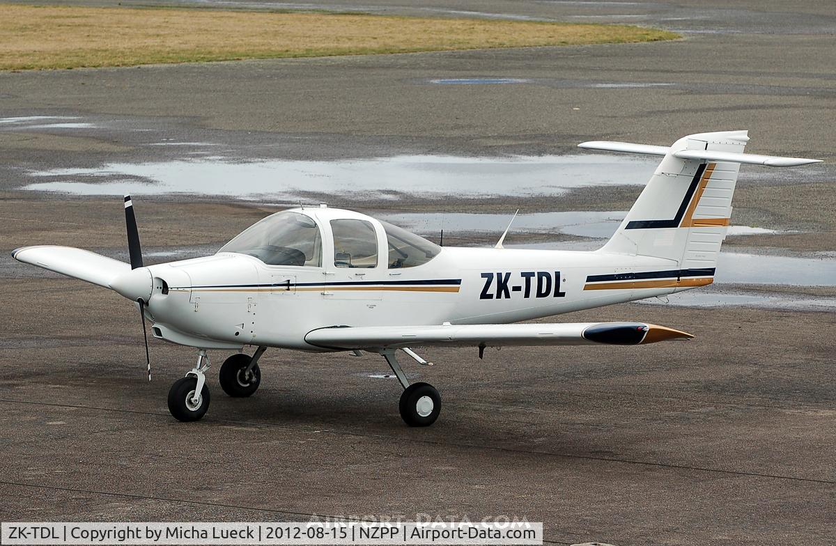 ZK-TDL, Piper PA-38-112 Tomahawk Tomahawk C/N 38-79A1140, At Paraparaumu