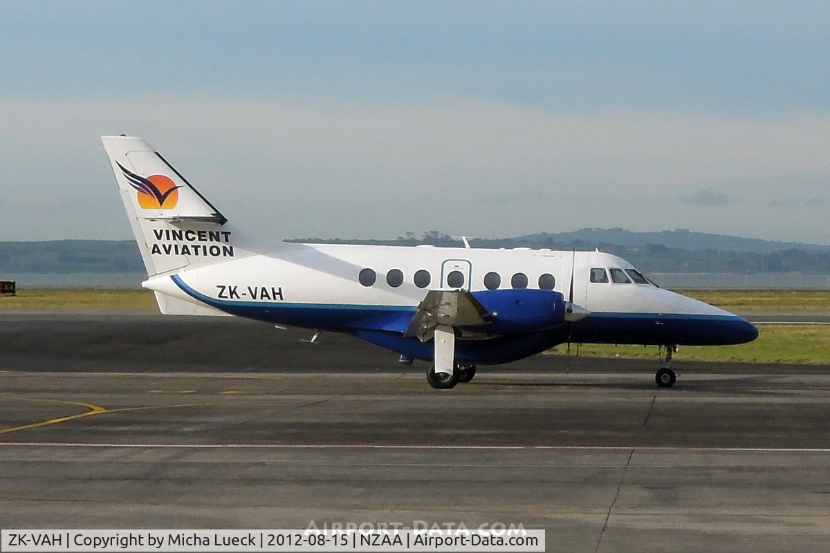 ZK-VAH, 1992 British Aerospace BAe-3201 Jetstream 32 C/N 967, At Auckland