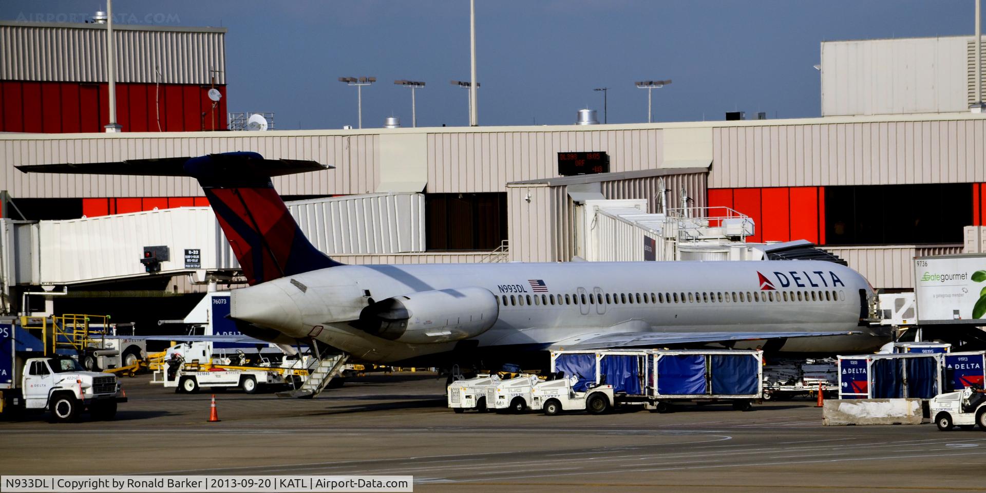 N933DL, 1989 McDonnell Douglas MD-88 C/N 49720, Atlanta