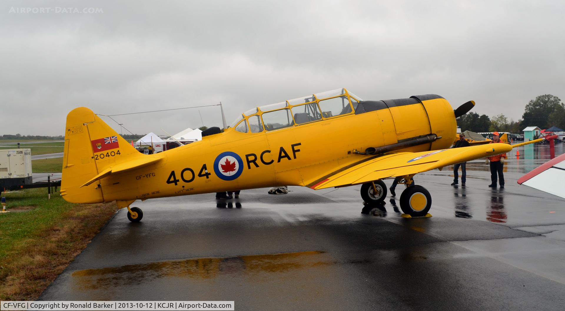 CF-VFG, 1952 Canadian Car & Foundry T-6 Harvard Mk.4 C/N CCF4-195, Culpeper Air Fest 2013