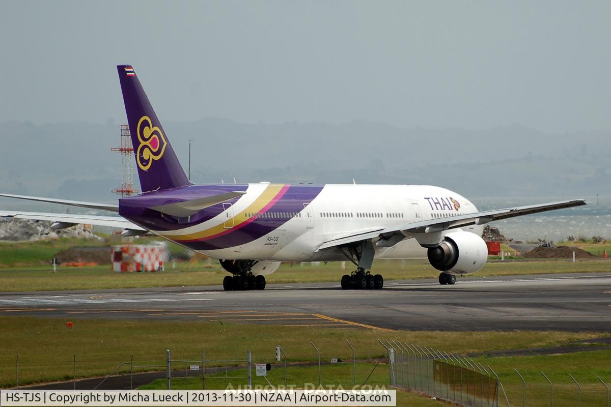 HS-TJS, 2006 Boeing 777-2D7/ER C/N 34587/595, At Auckland