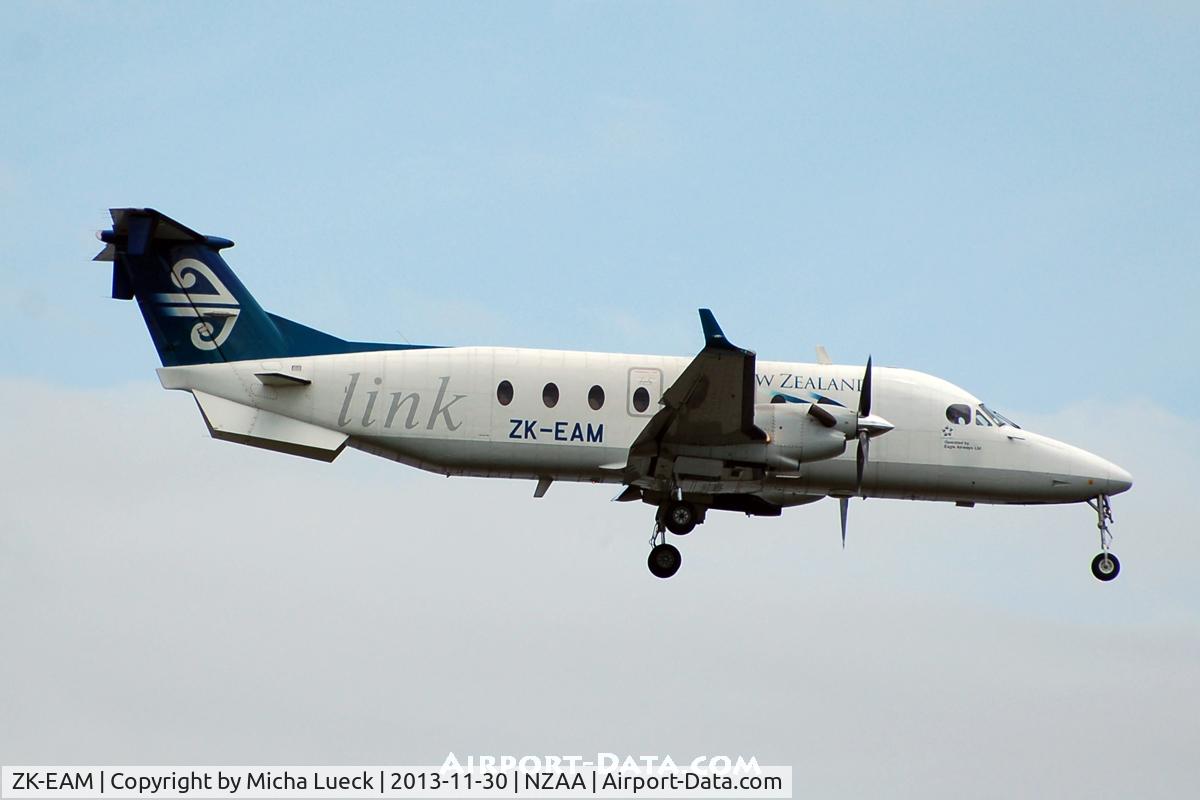 ZK-EAM, 2002 Beech 1900D C/N UE-436, At Auckland