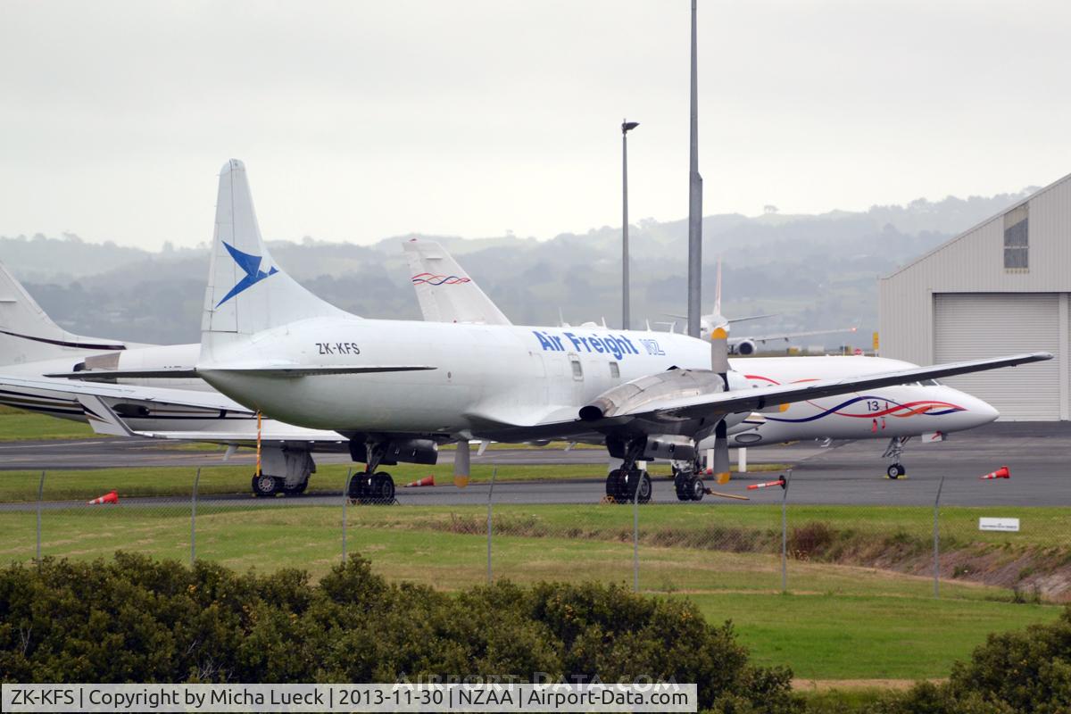 ZK-KFS, Convair VC-131F (R4Y-1) Samaritan C/N 277, At Auckland