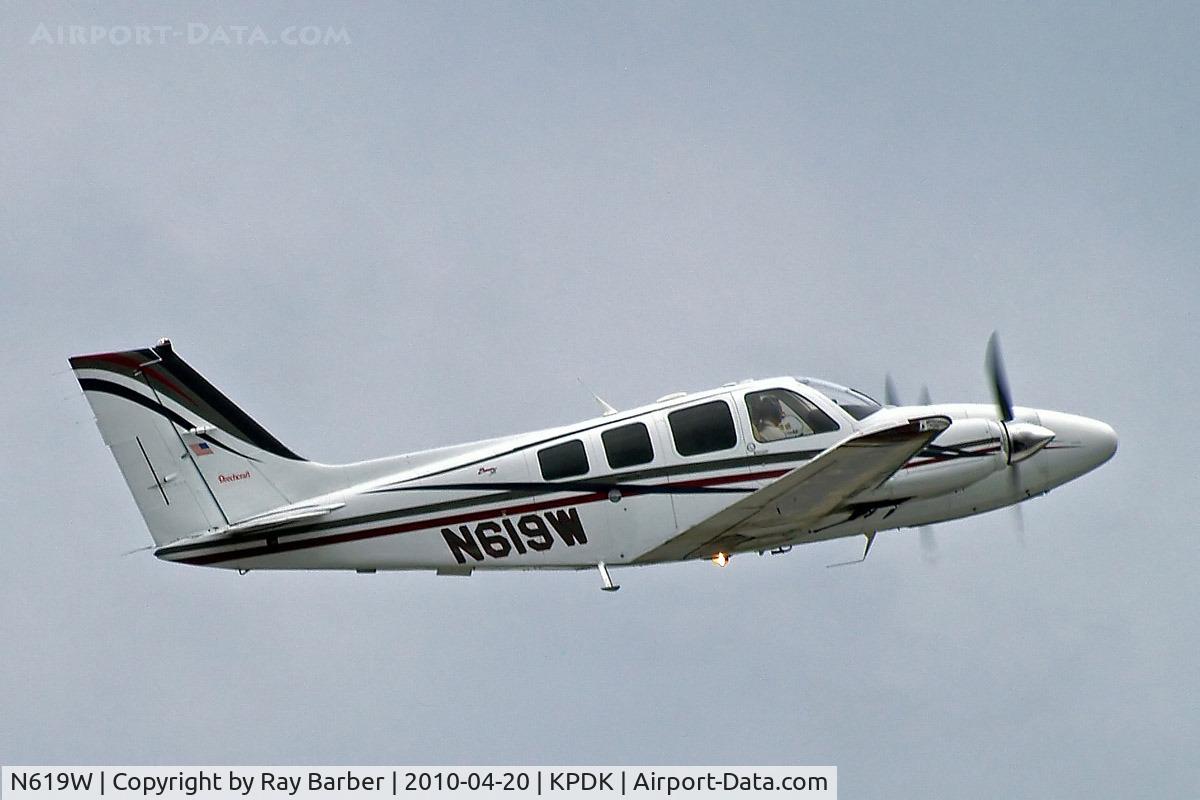 N619W, 2001 Raytheon Aircraft Company 58 C/N TH-2021, Beech 58 Baron [TH-2021] Atlanta-Dekalb Peachtree~N 20/04/2010