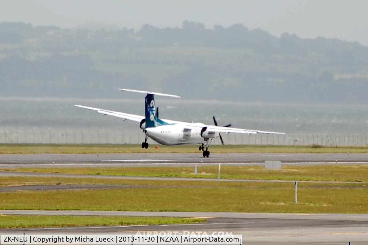 ZK-NEU, 2007 De Havilland Canada DHC-8-311 Dash 8 C/N 647, Battling with strong cross winds!
