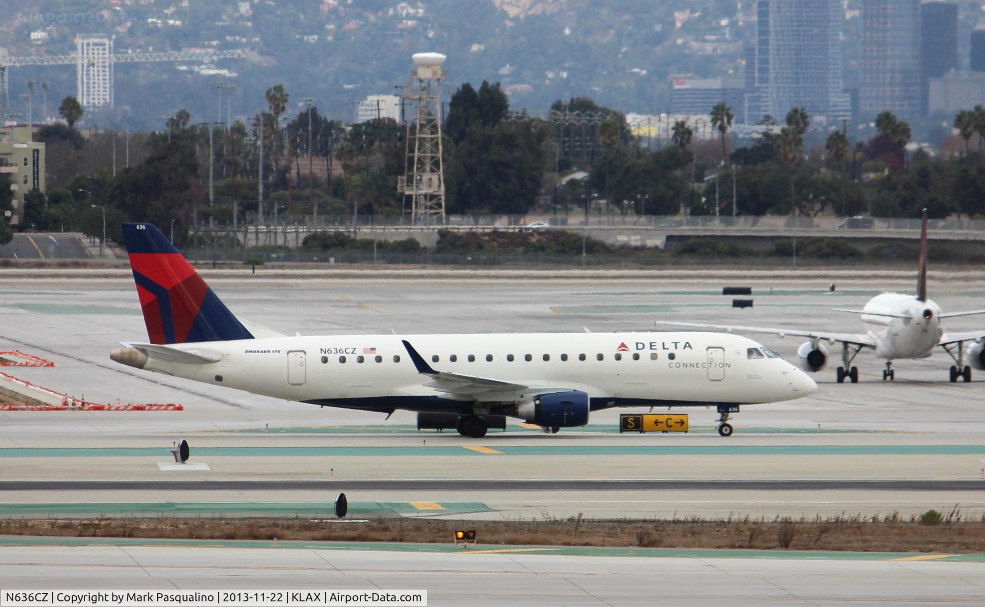 N636CZ, 2008 Embraer 175LR (ERJ-170-200LR) C/N 17000253, ERJ 170-200 LR