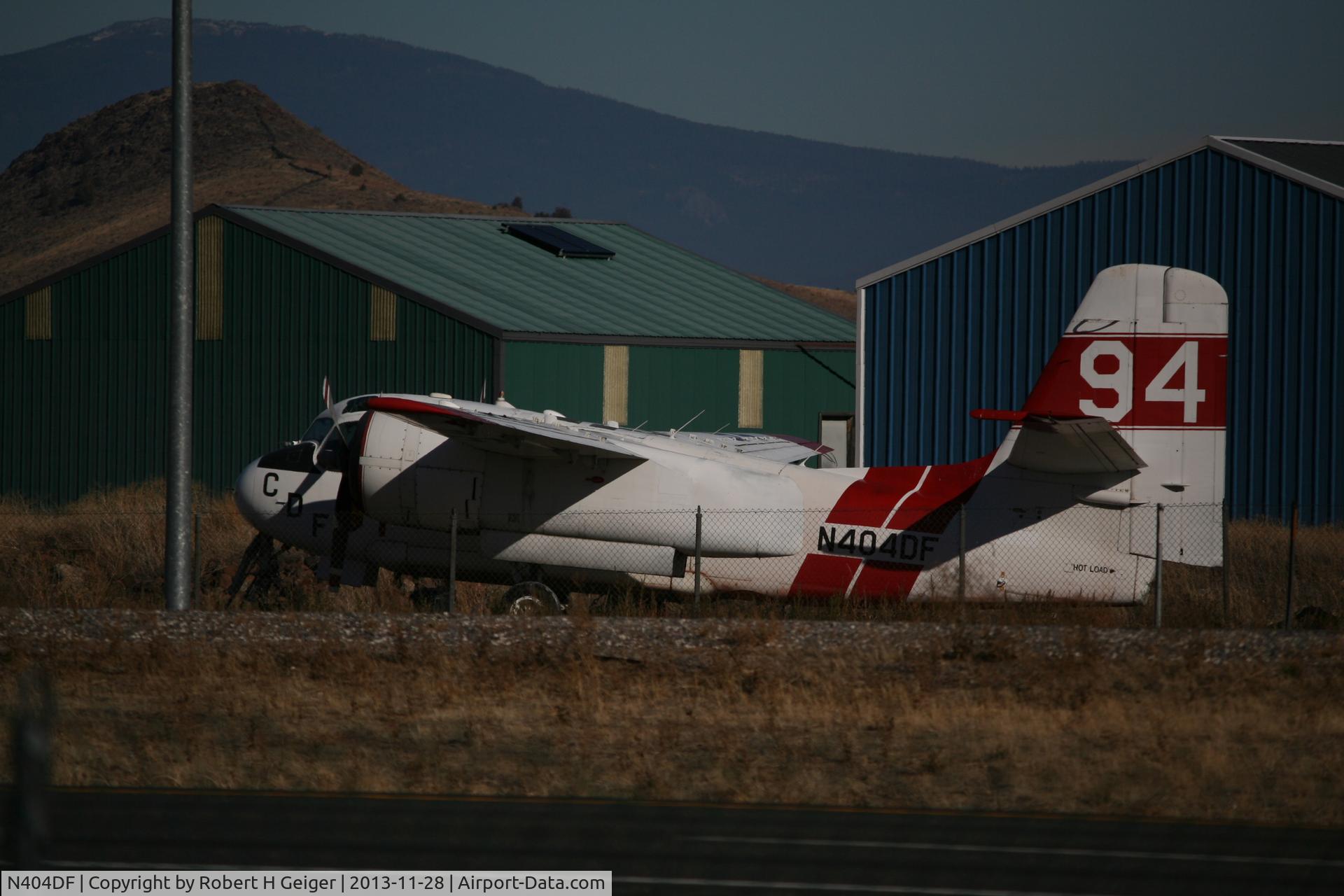N404DF, Grumman S2F-1 (TS-2A) Tracker C/N 455, Sitting at the Yreka Ca. airport