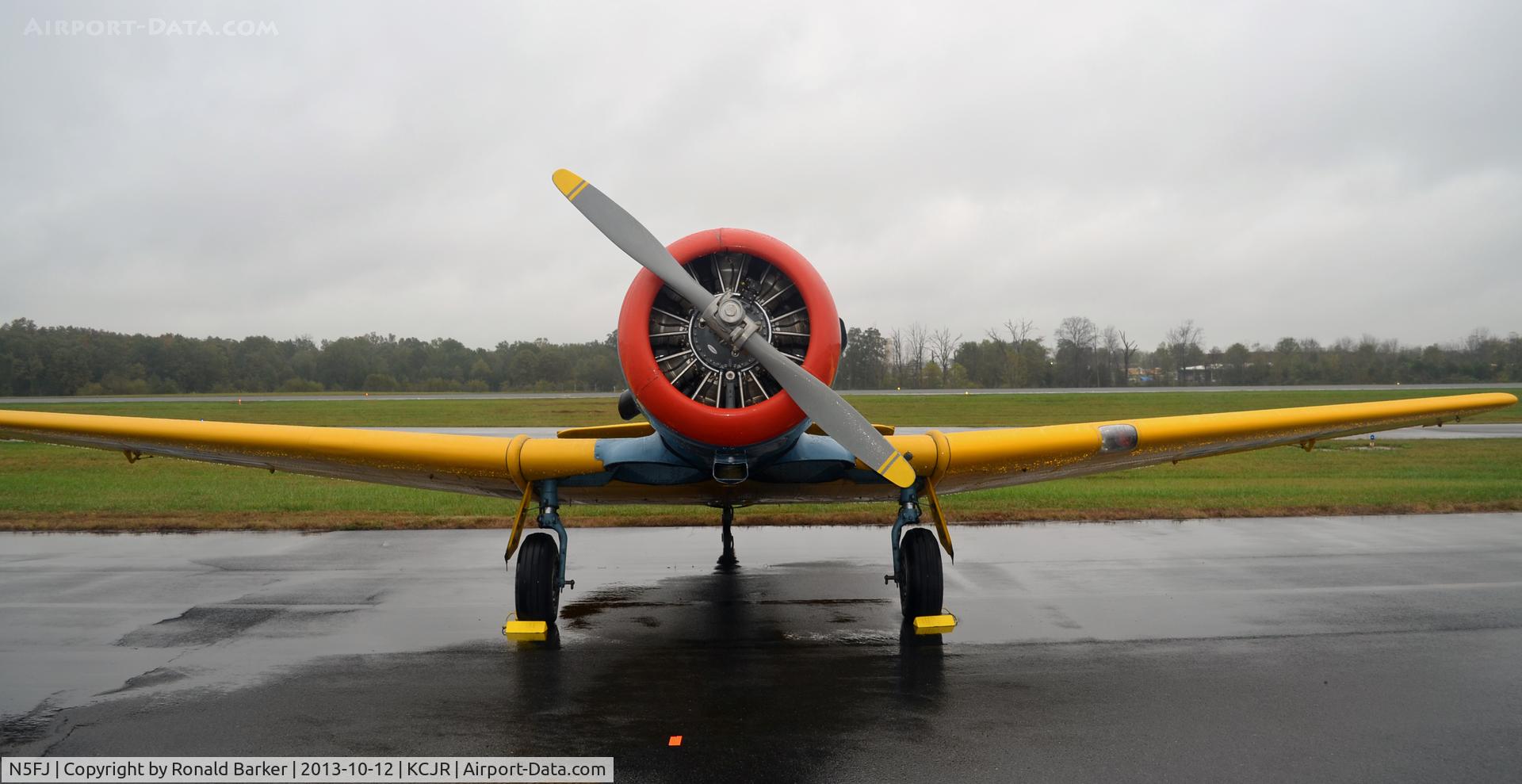 N5FJ, North American AT-6 C/N 88-14705, Culpeper Air Fest 2013