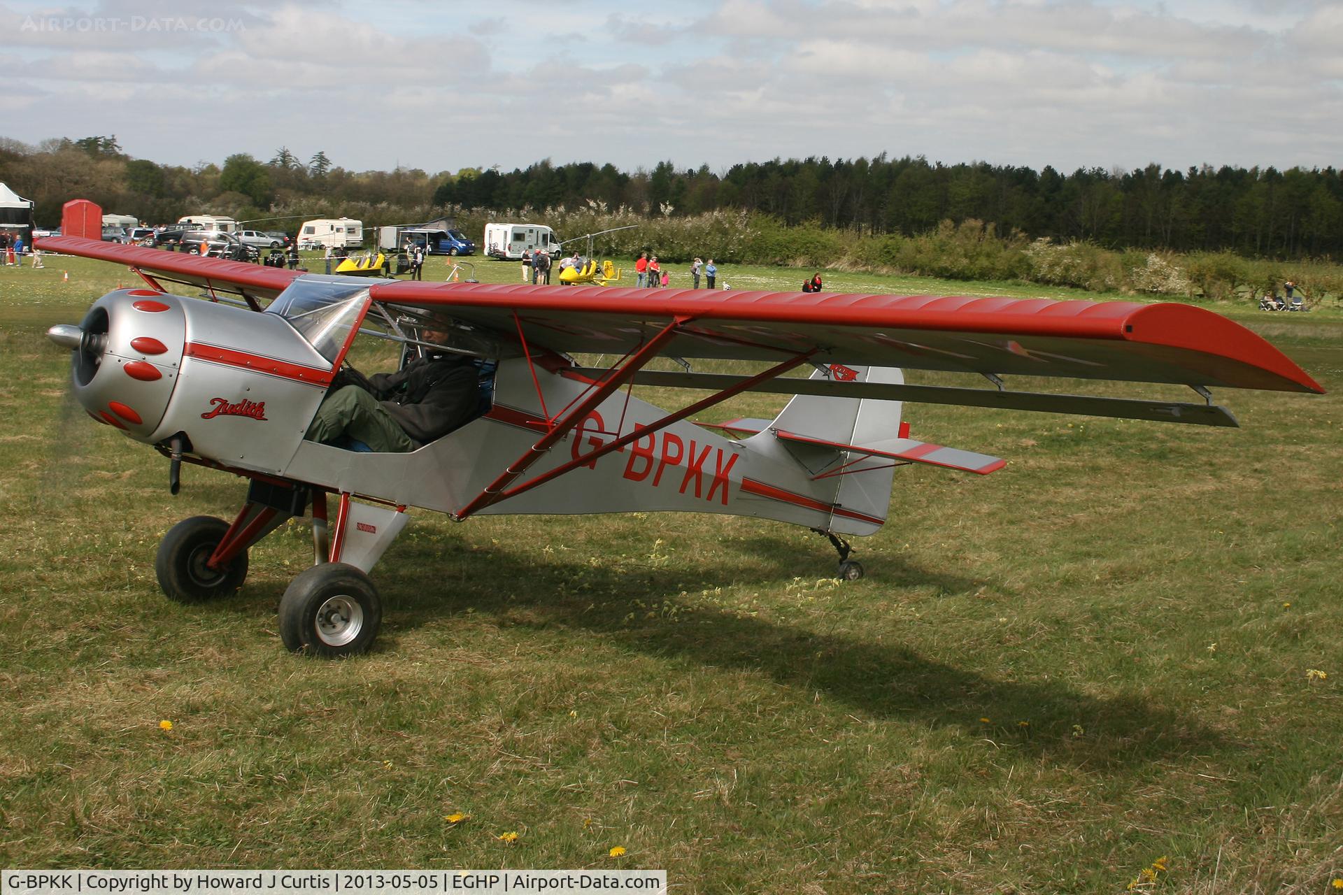 G-BPKK, 1989 Denney Kitfox C/N PFA 172-11411, Privately owned. At the Microlight Trade Fair.