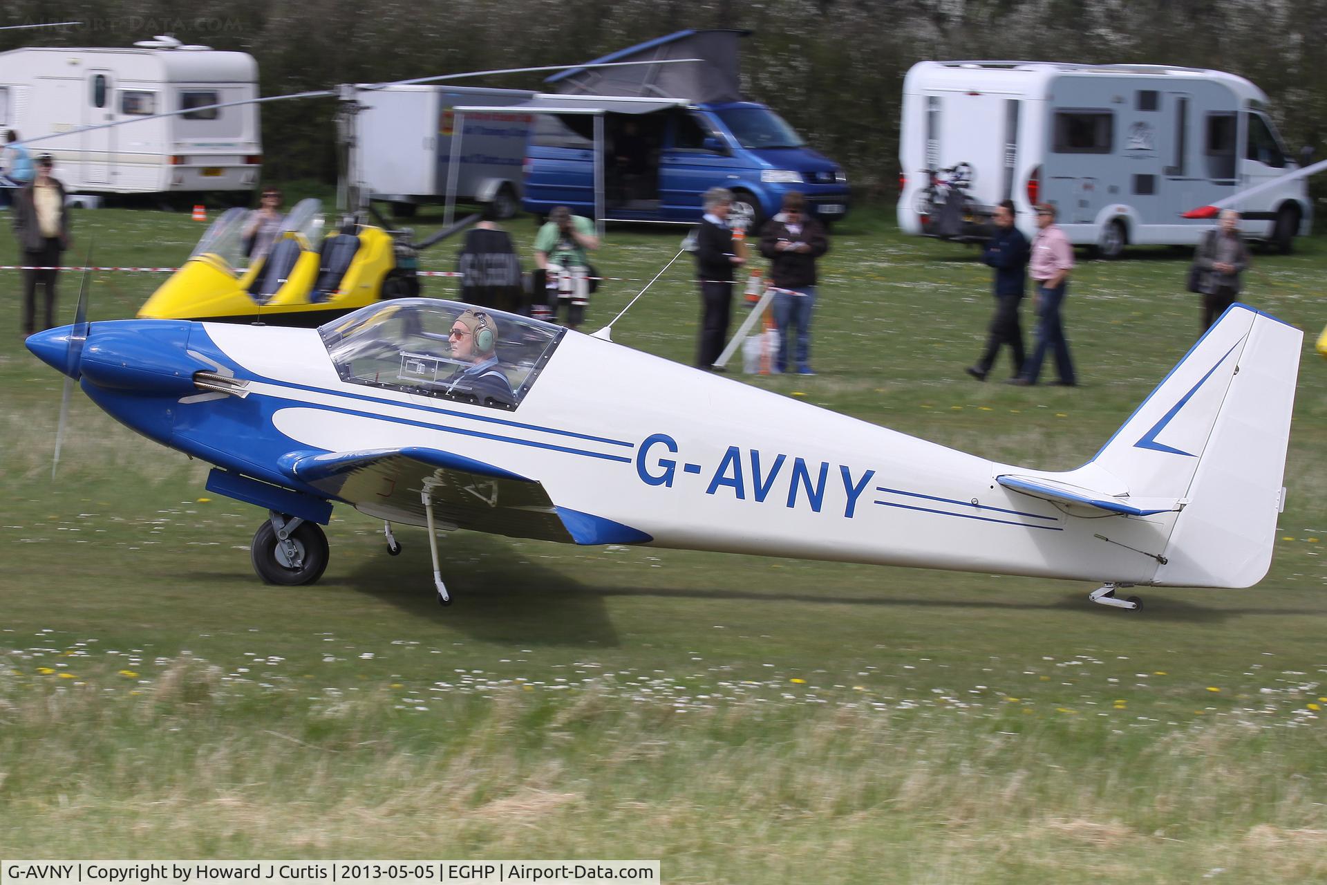 G-AVNY, 1967 Sportavia-Putzer Fournier RF-4D C/N 4029, Privately owned. At the Microlight Trade Fair.