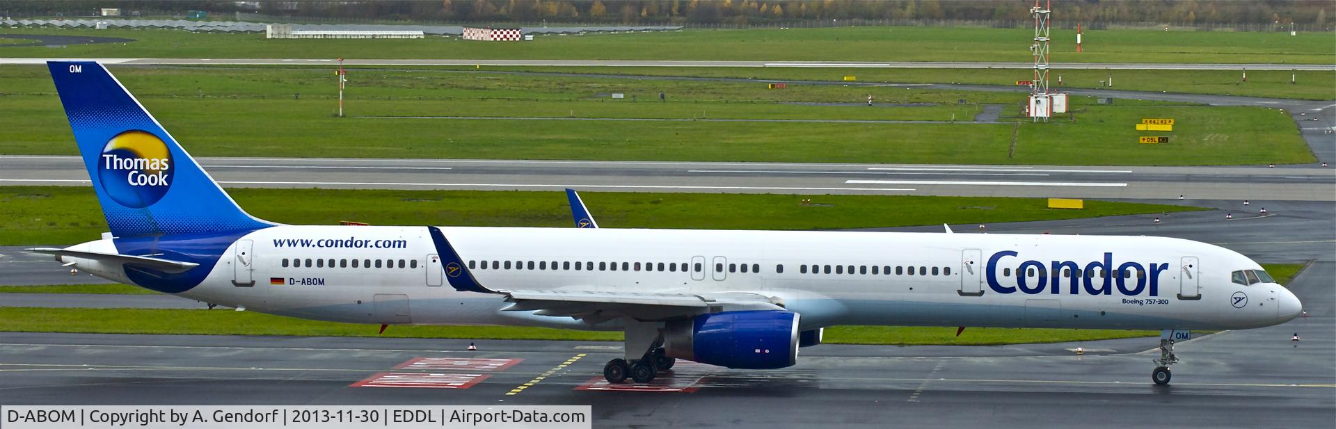 D-ABOM, 2000 Boeing 757-330 C/N 29022, Condor, is here on the taxiway at Düsseldorf Int´l(EDDL)