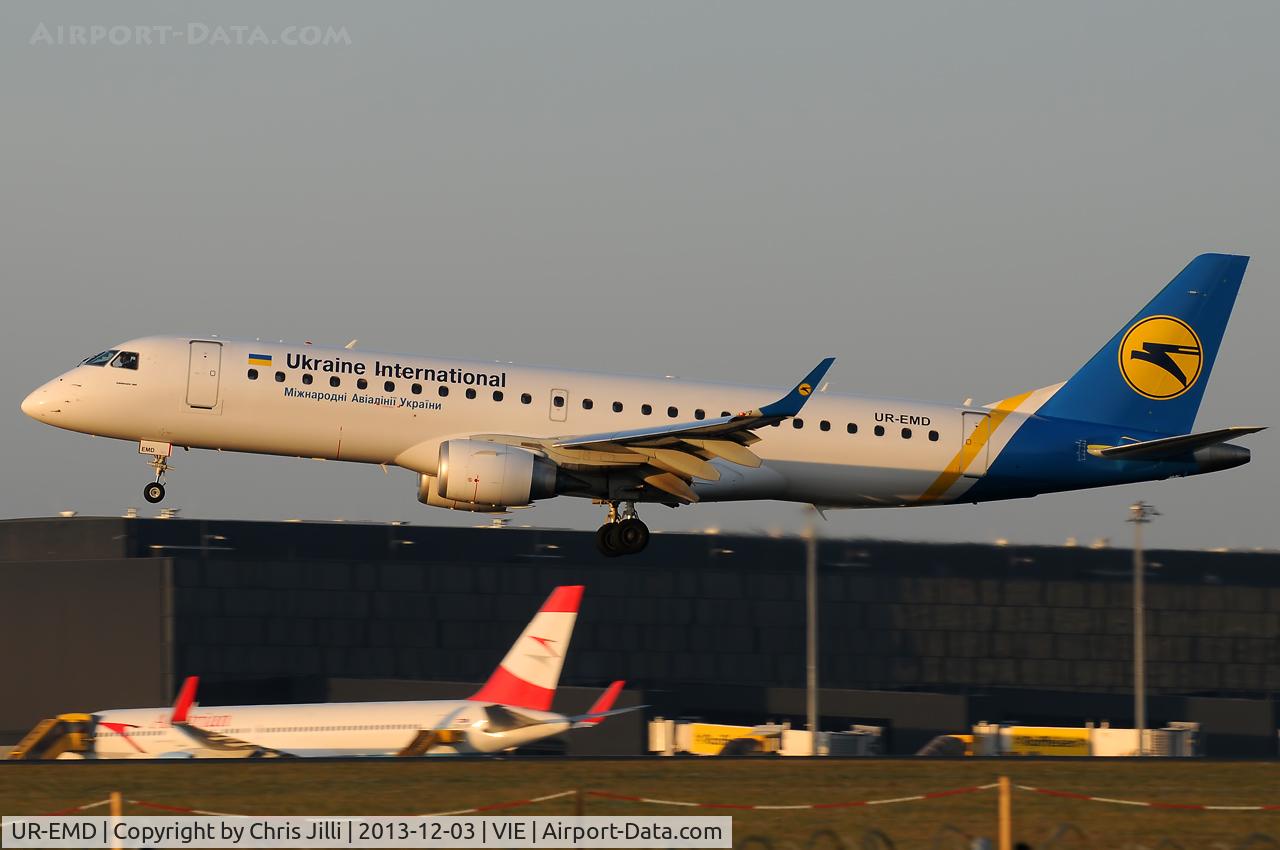 UR-EMD, 2013 Embraer 190STD (ERJ-190-100) C/N 19000602, Ukraine International