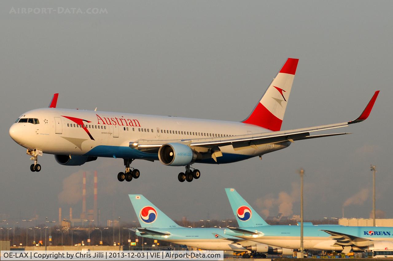 OE-LAX, 1992 Boeing 767-3Z9/ER C/N 27095, Austrian Airlines