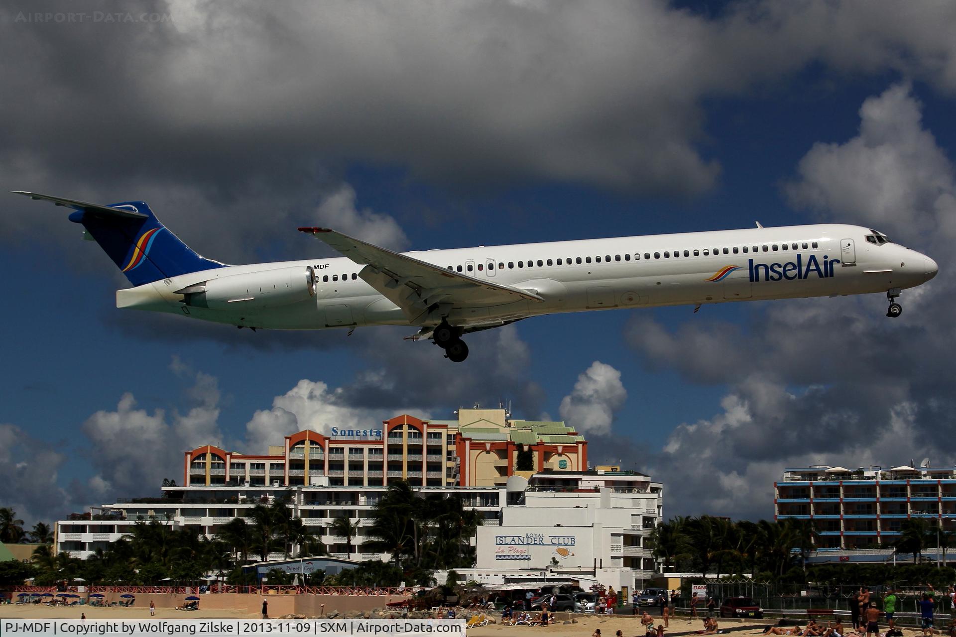 PJ-MDF, 1991 McDonnell Douglas MD-83 (DC-9-83) C/N 53014, At famous Maho Beach