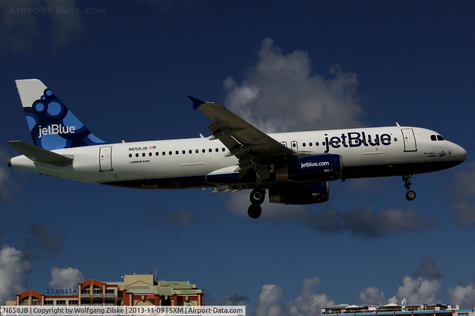 N658JB, 2007 Airbus A320-232 C/N 3150, At famous Maho Beach