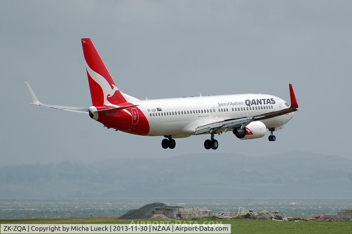 ZK-ZQA, 2009 Boeing 737-838 C/N 34200, At Auckland
