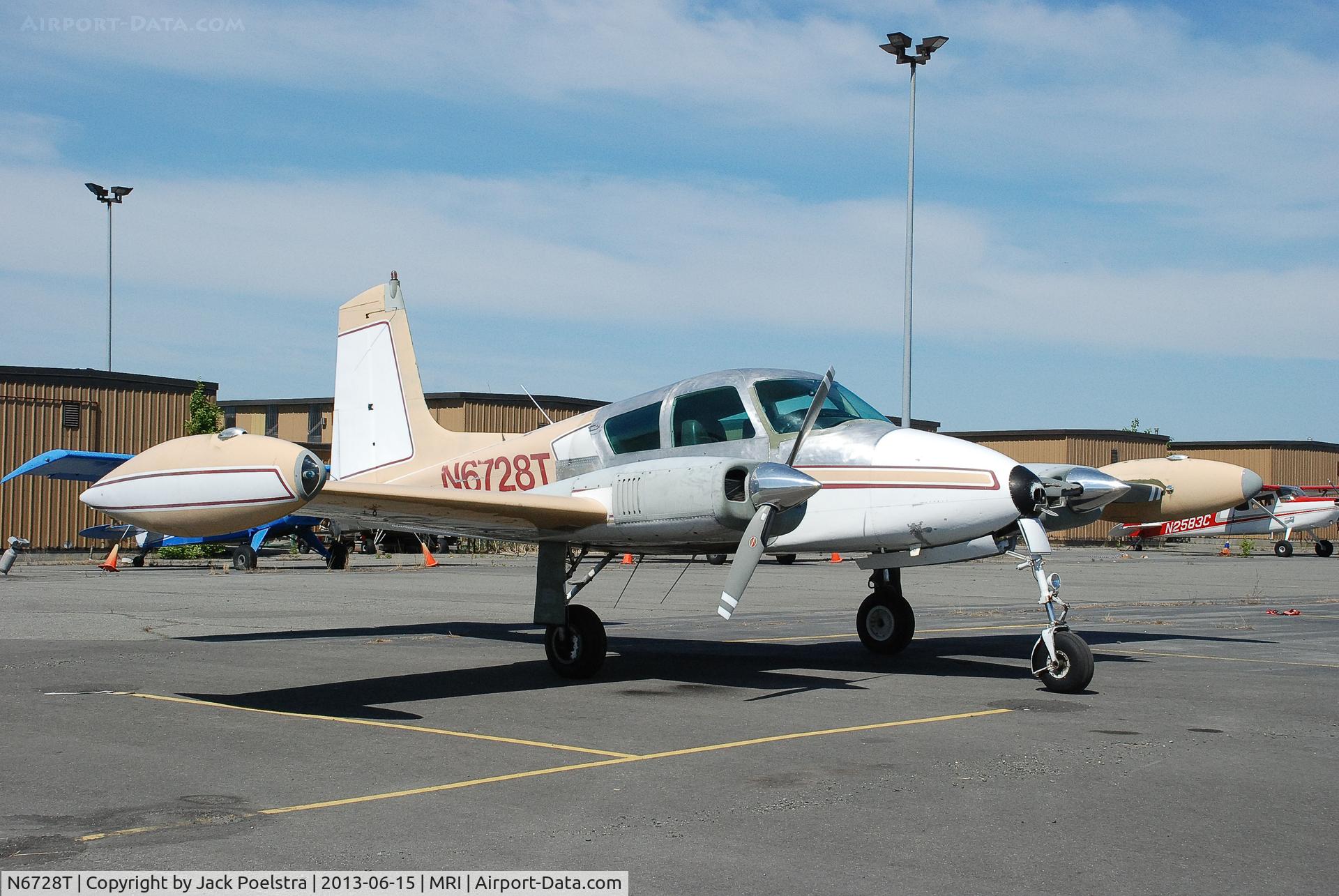 N6728T, 1959 Cessna 310C C/N 39028, C.310C at Merrill field