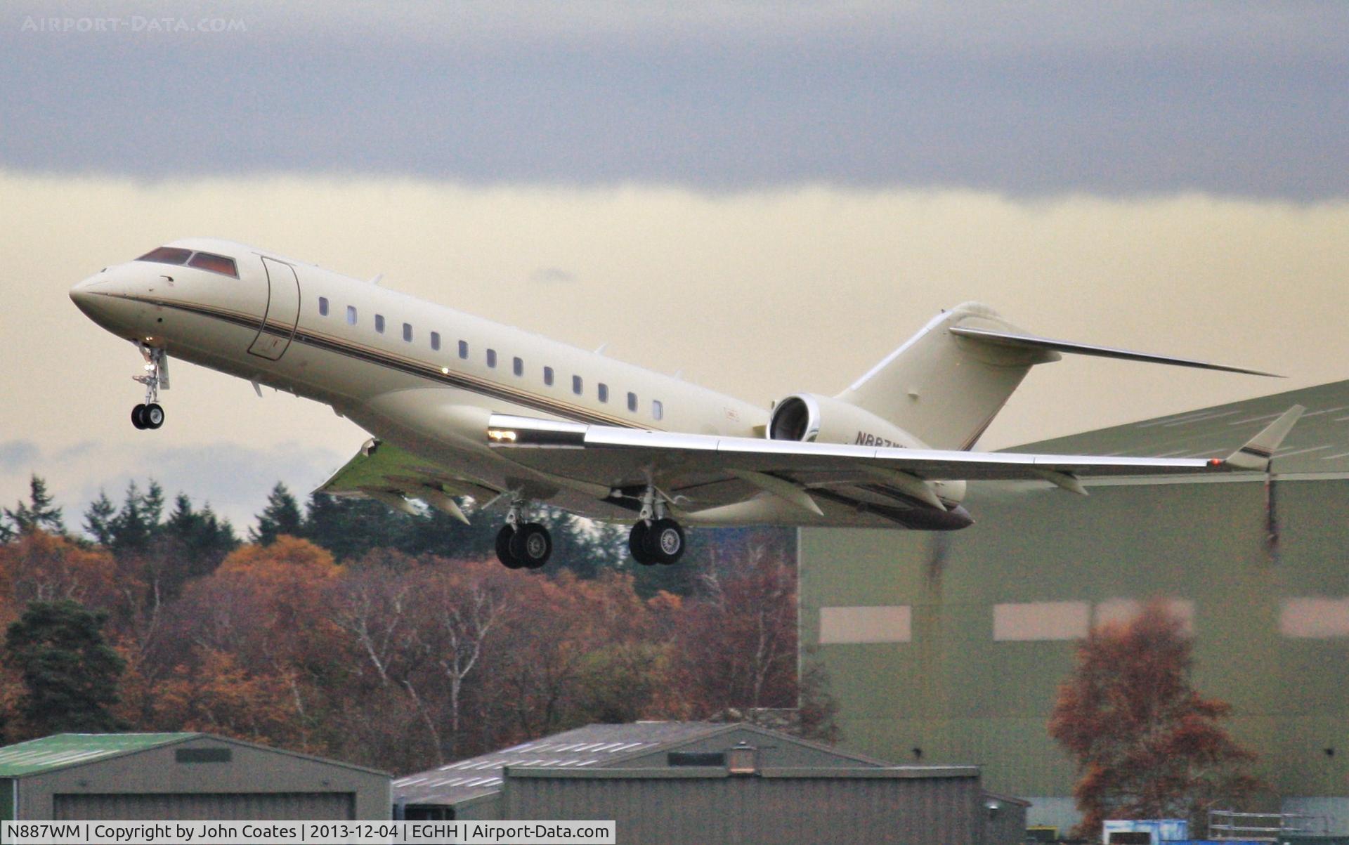 N887WM, 2008 Bombardier BD-700-1A10 Global Express C/N 9292, Departing off 26