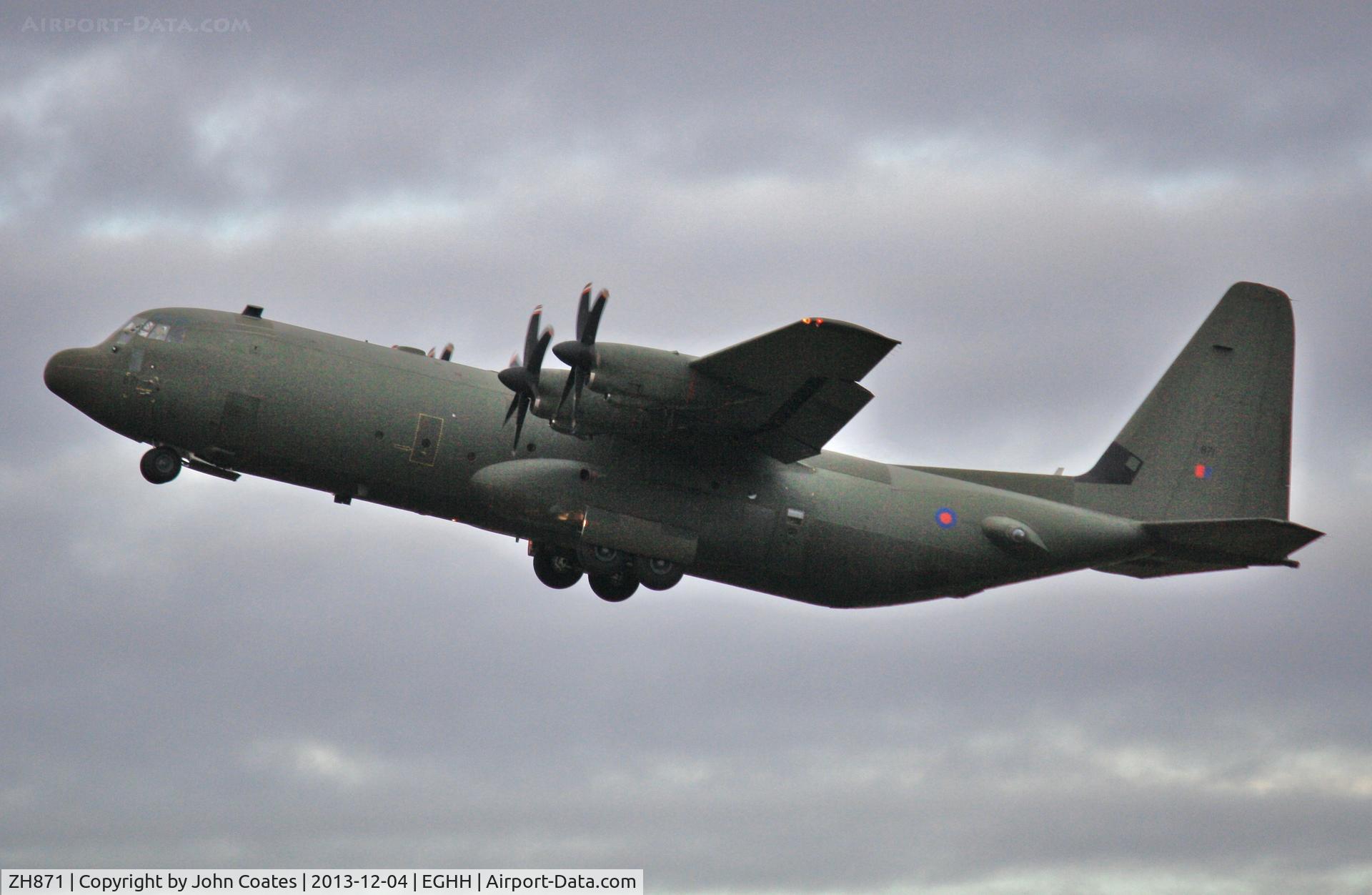ZH871, 1997 Lockheed Martin C-130J-30 Hercules C.4 C/N 382-5446, Departing through the murk.