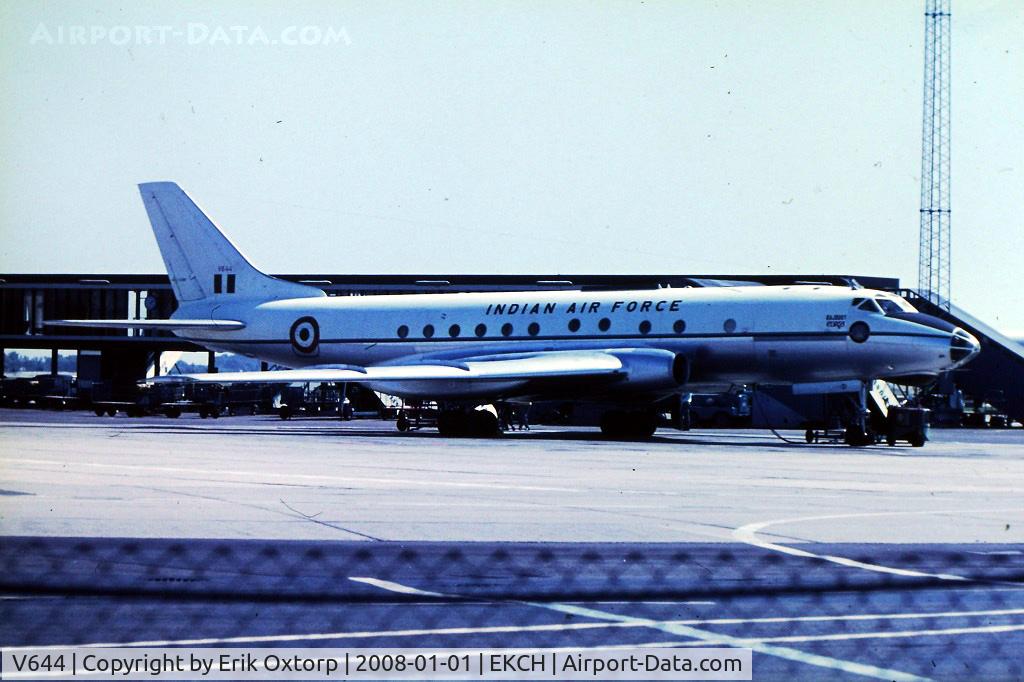 V644, 1966 Tupolev Tu-124K C/N 6351903, V644 in CPH